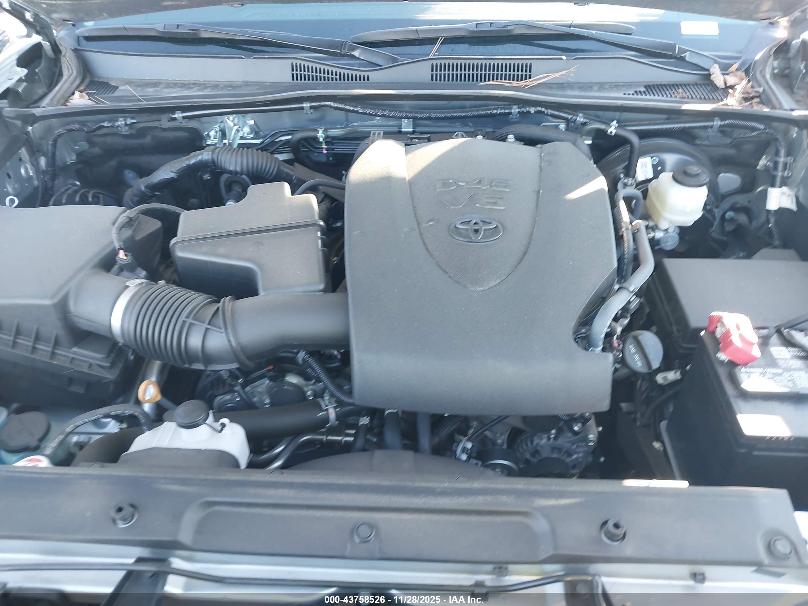 TOYOTA TACOMA image 10