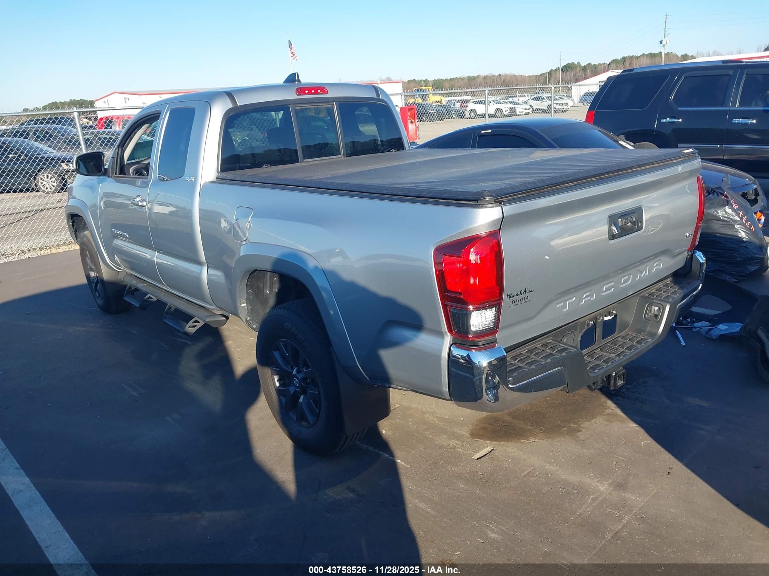 TOYOTA TACOMA image 3