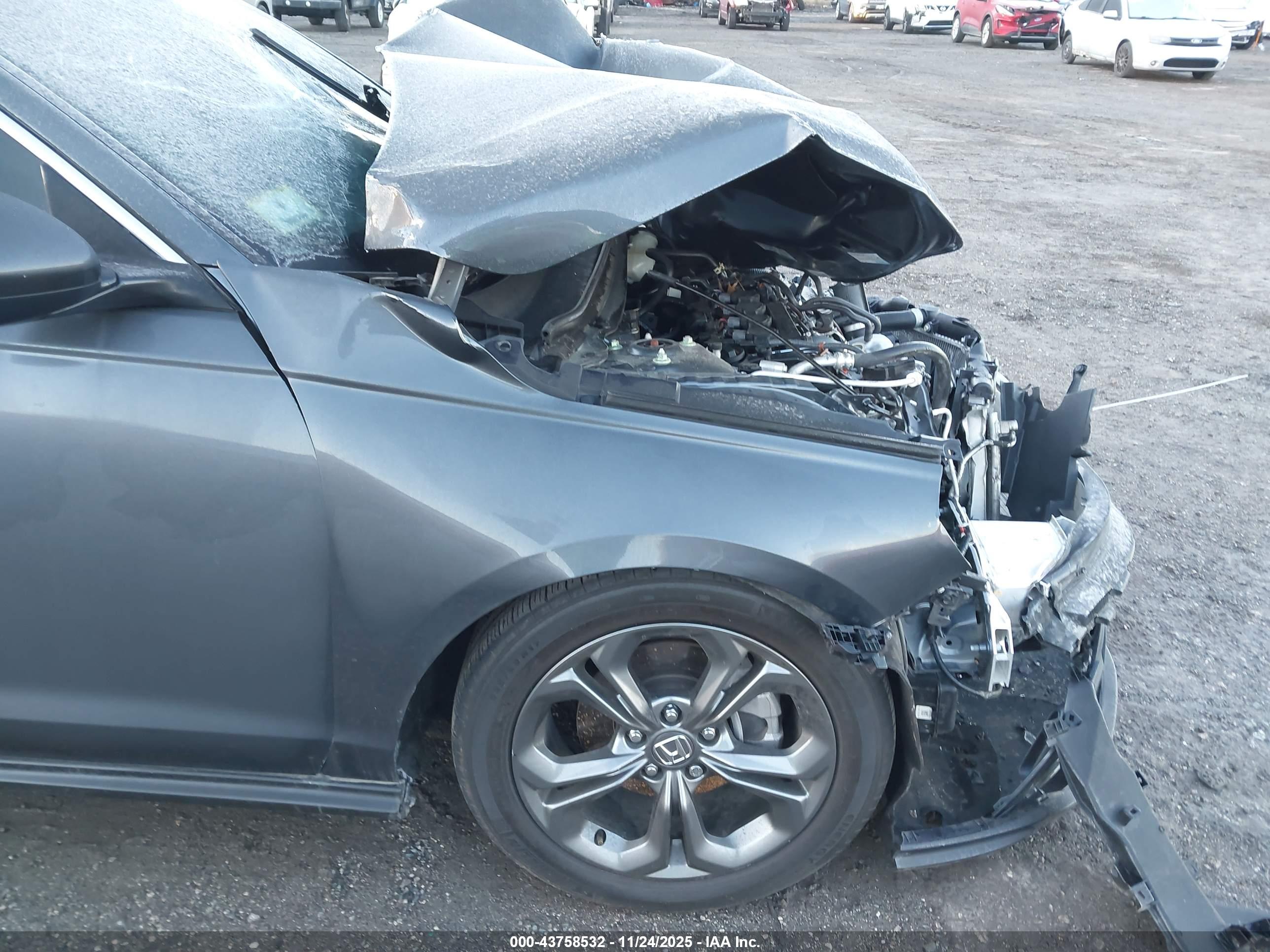 HONDA ACCORD image 6