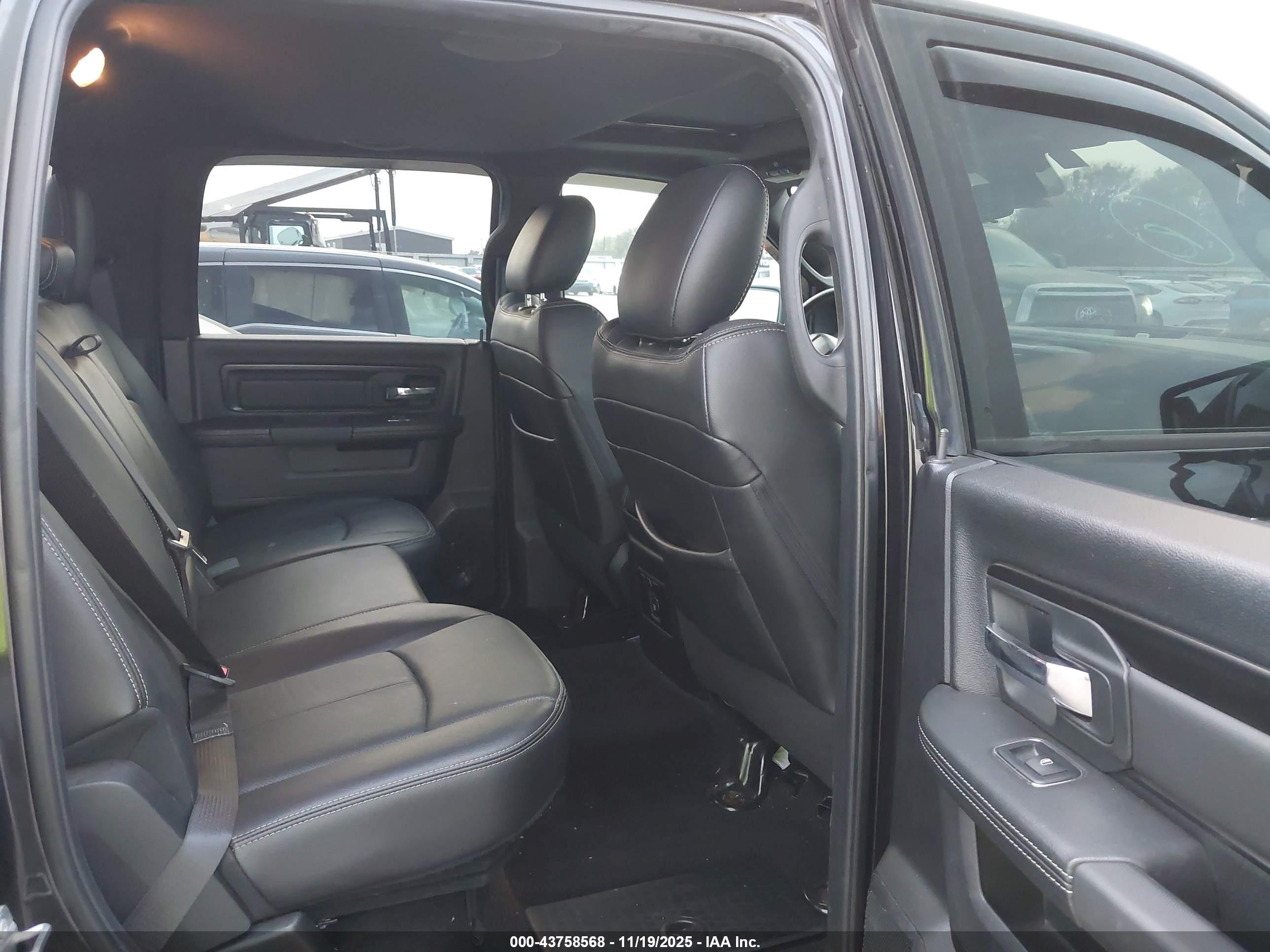 RAM 1500 image 8