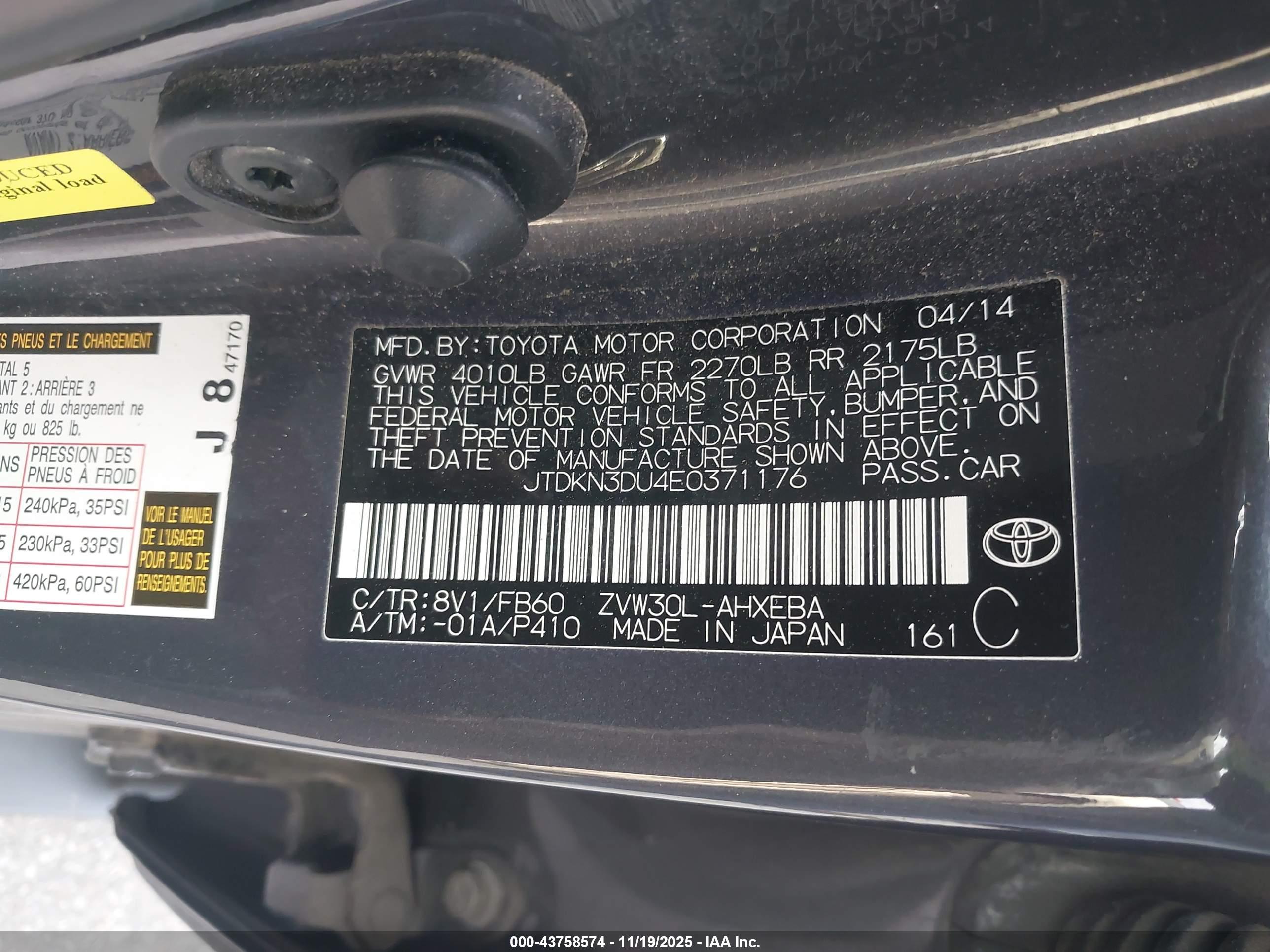 TOYOTA PRIUS image 9