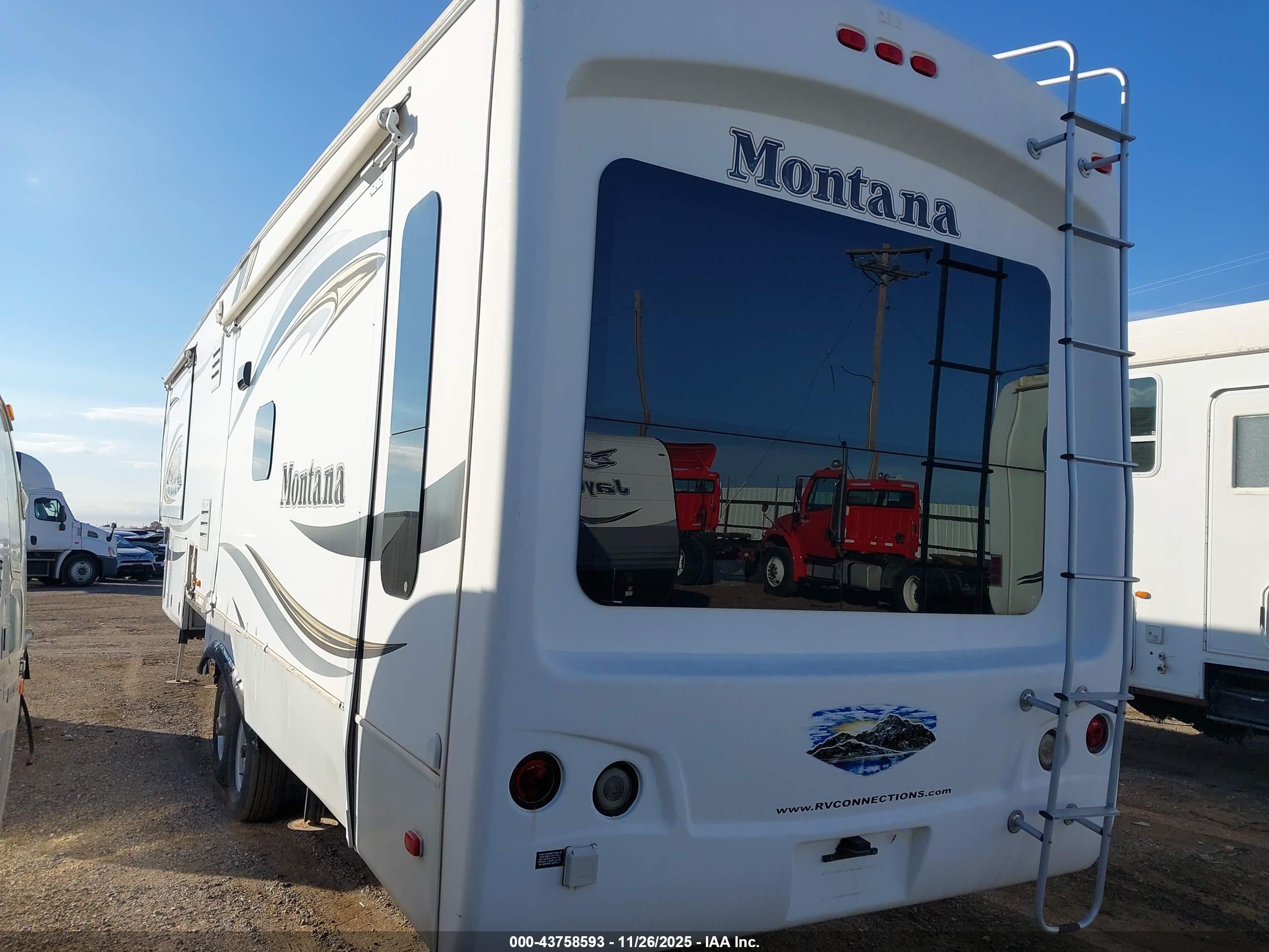 KEYSTONE RV image 3
