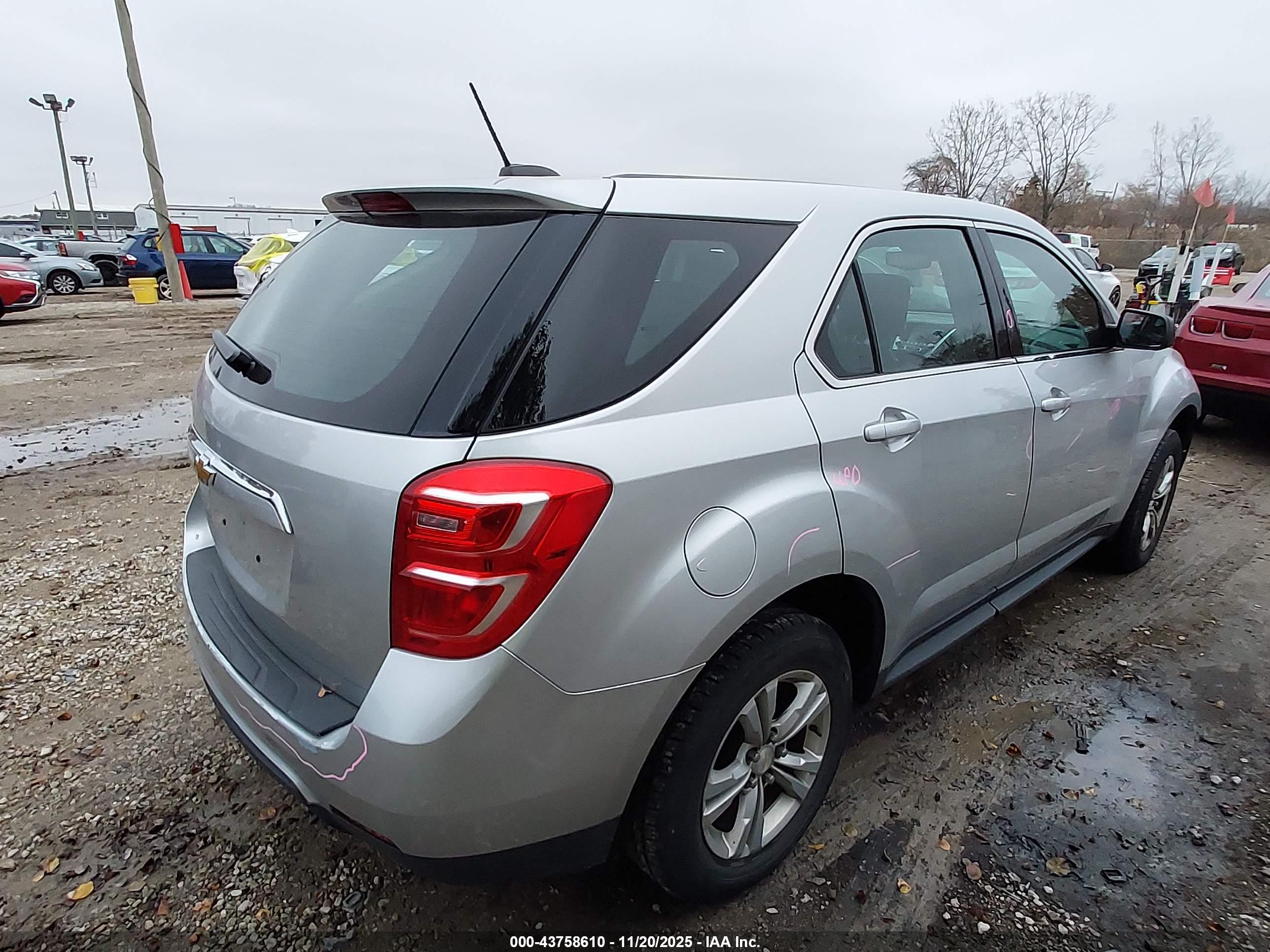 CHEVROLET EQUINOX image 4