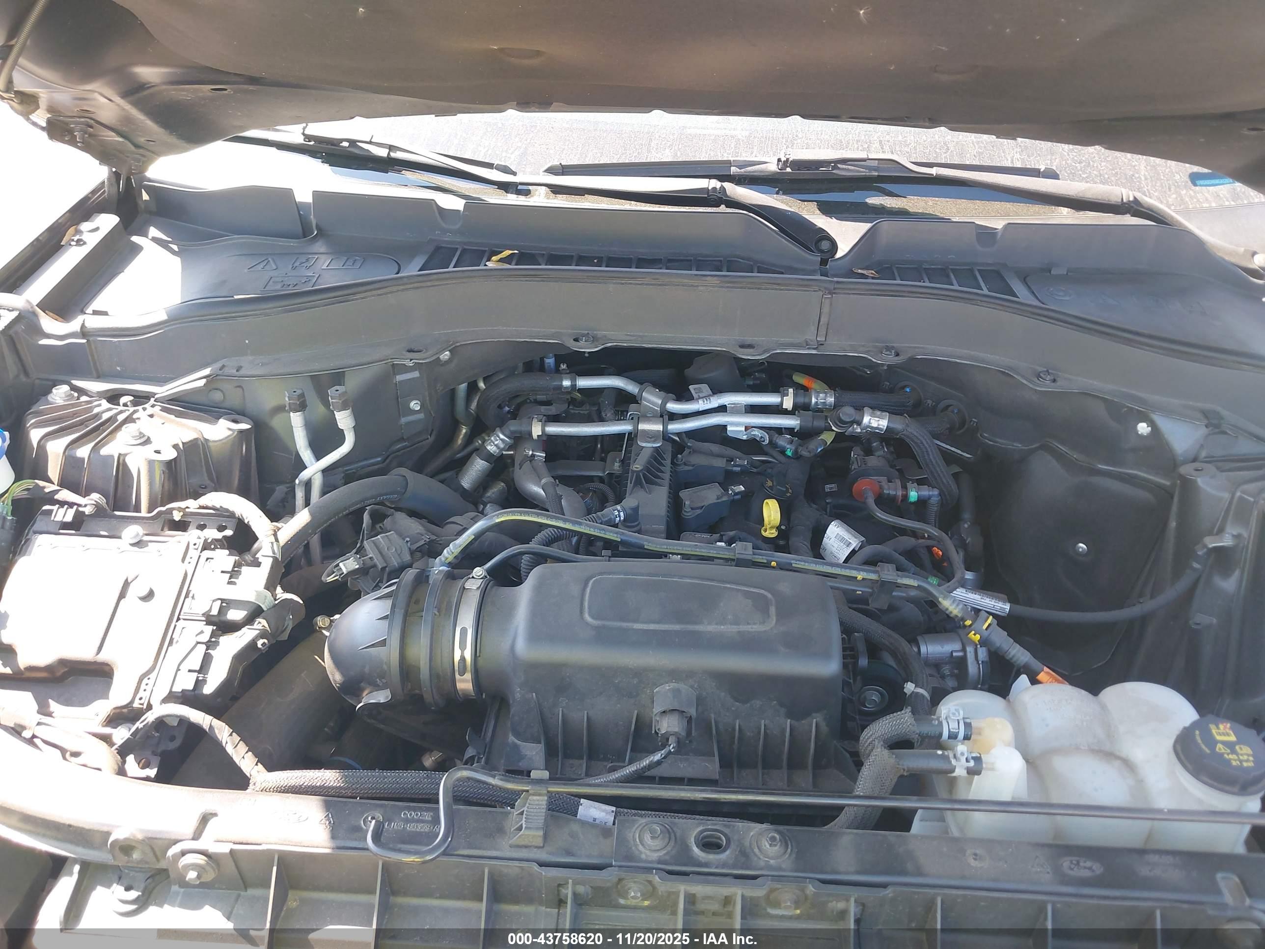 FORD EXPLORER image 10