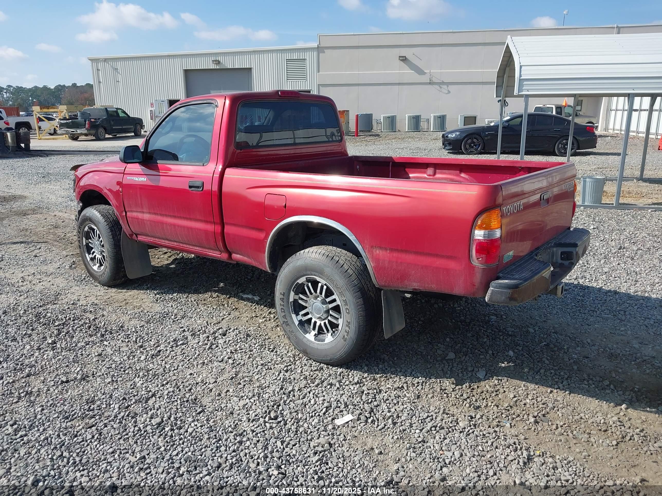 TOYOTA TACOMA image 3