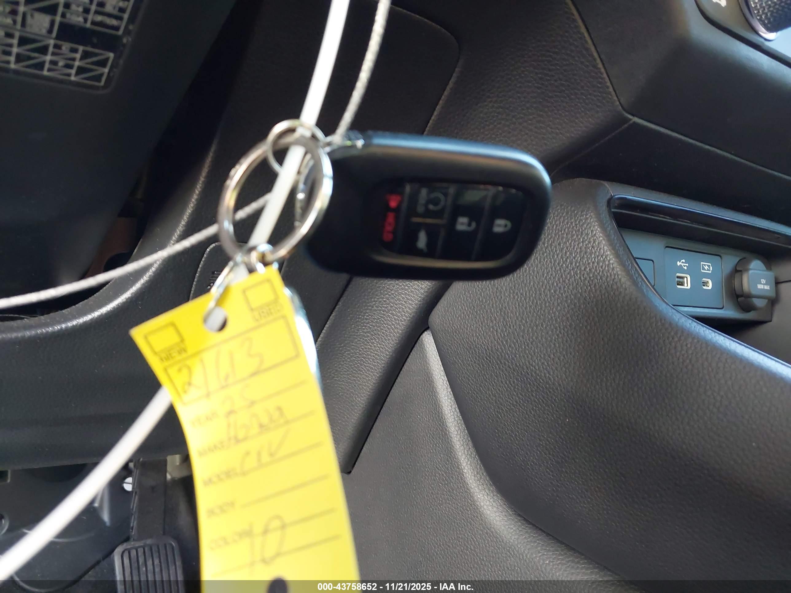 HONDA CR-V image 11