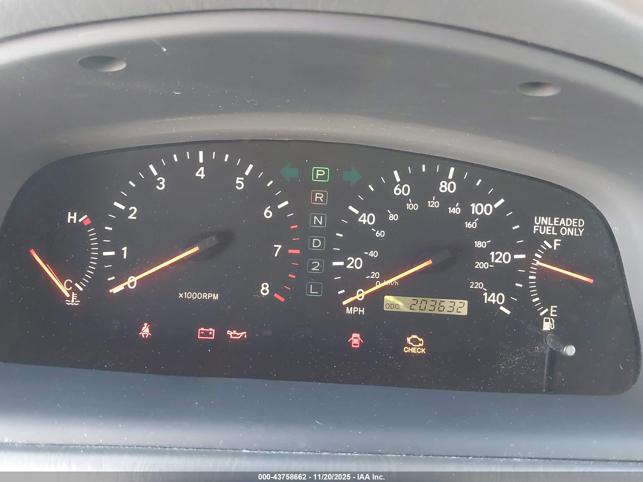 LEXUS ES image 7