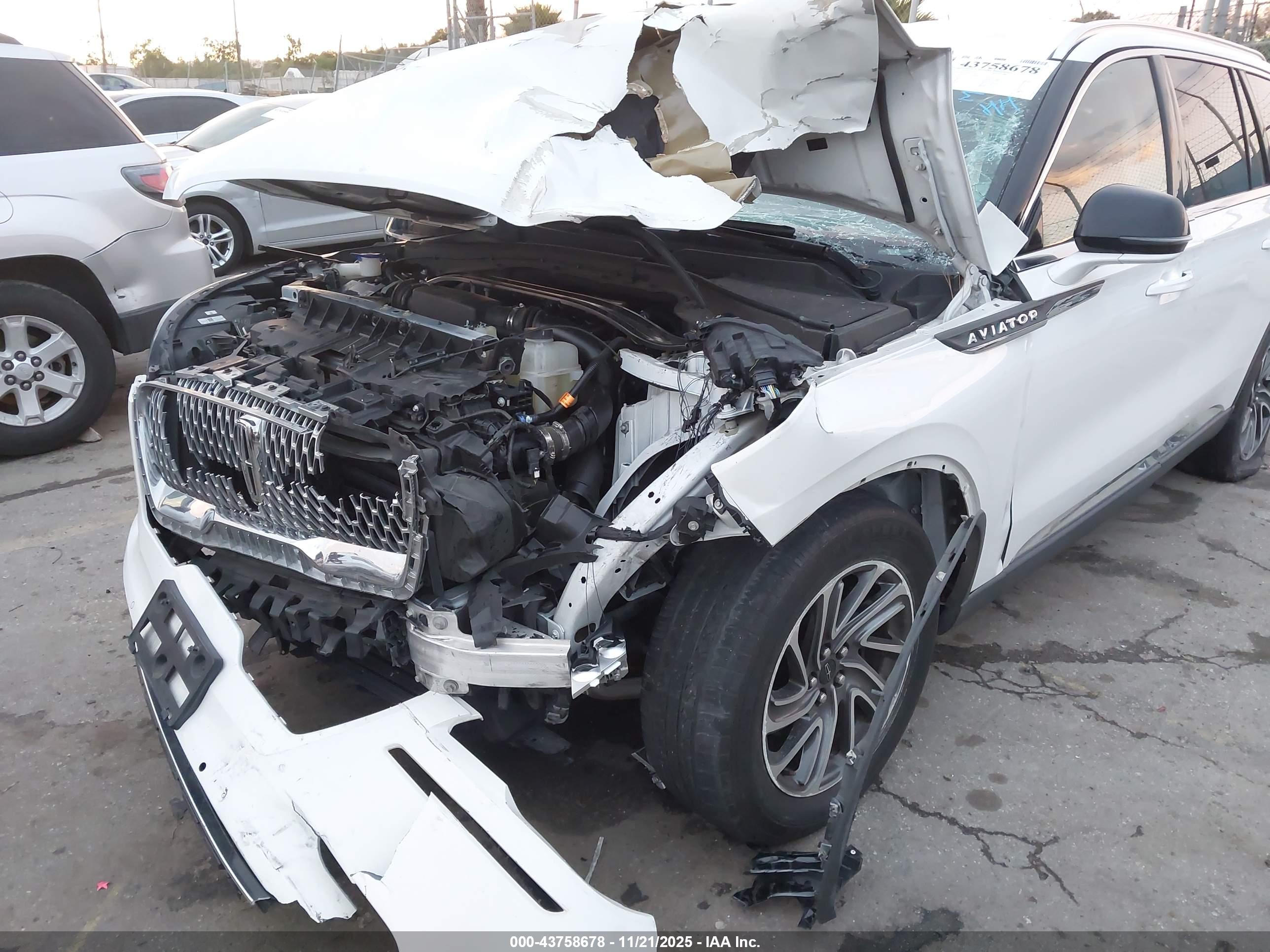 LINCOLN AVIATOR image 6