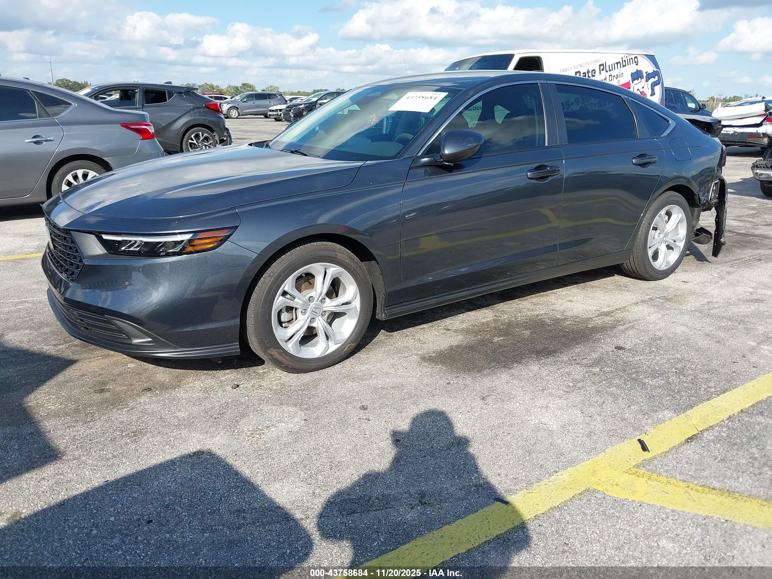 HONDA ACCORD image 2