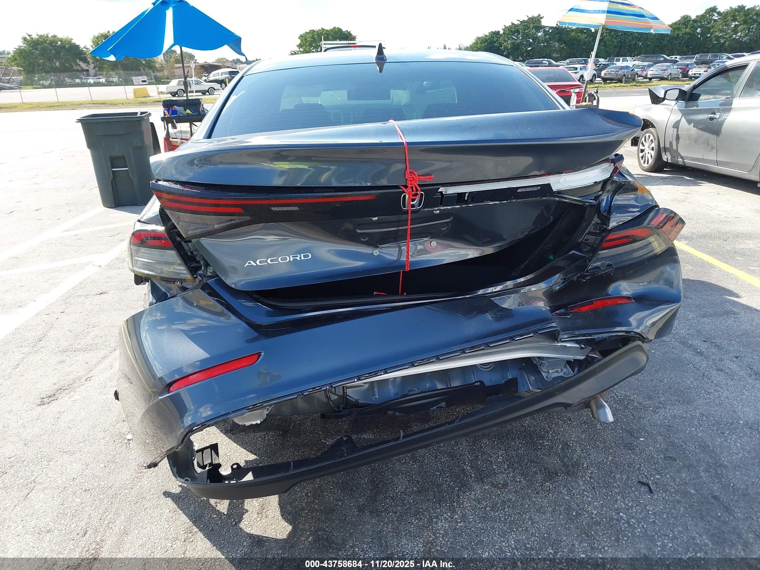 HONDA ACCORD image 6