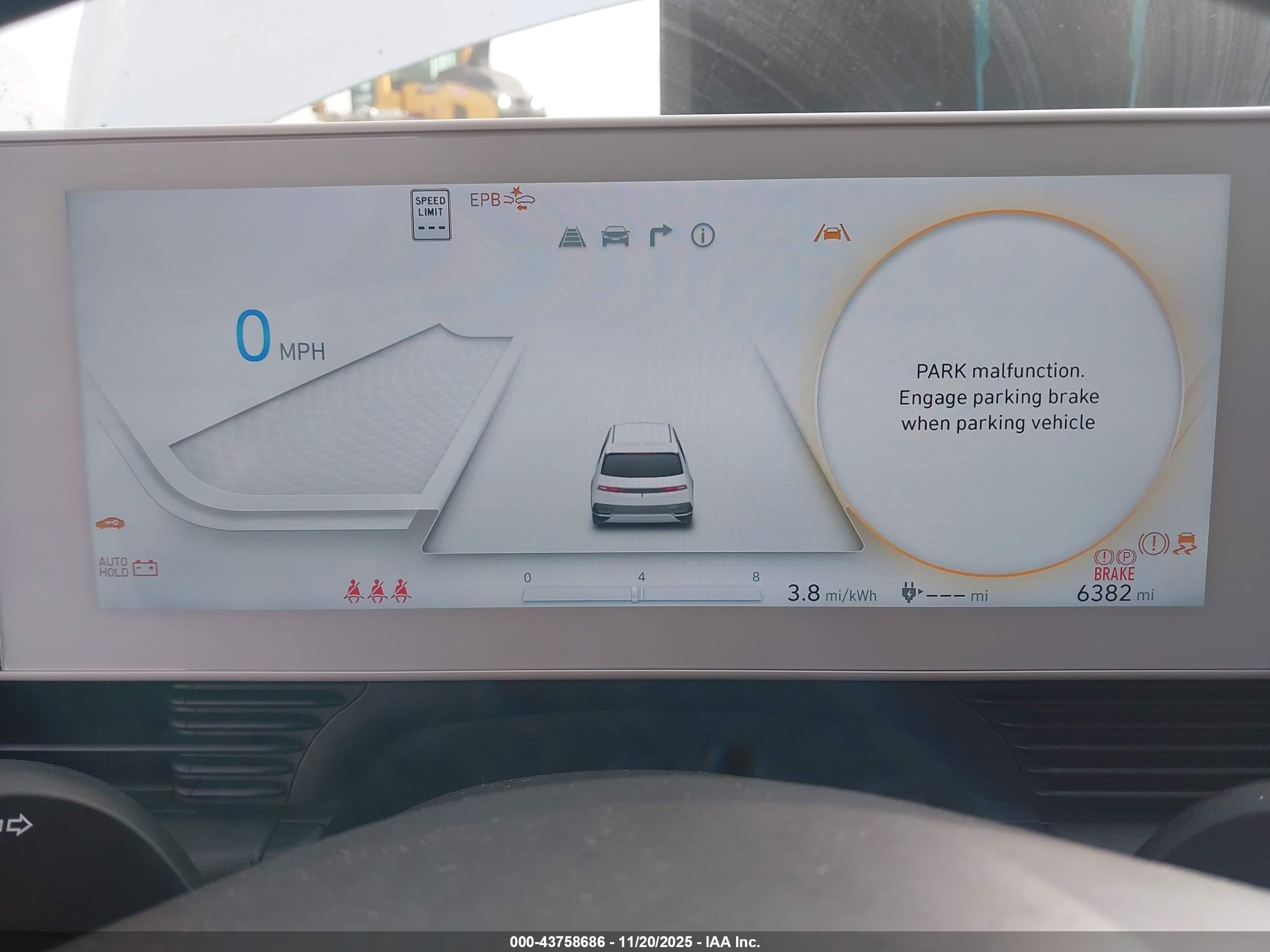 HYUNDAI IONIQ image 7