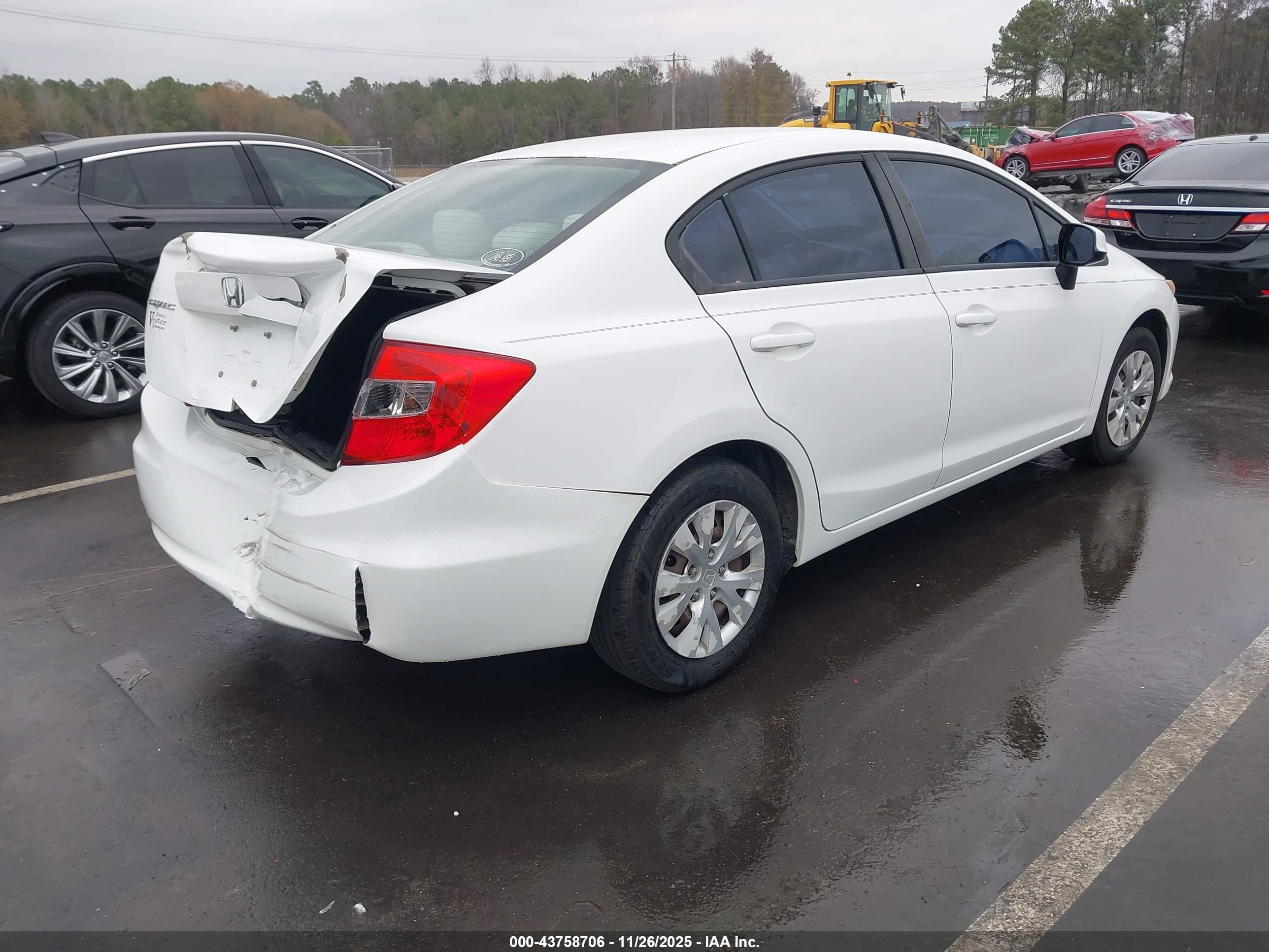 HONDA CIVIC image 4