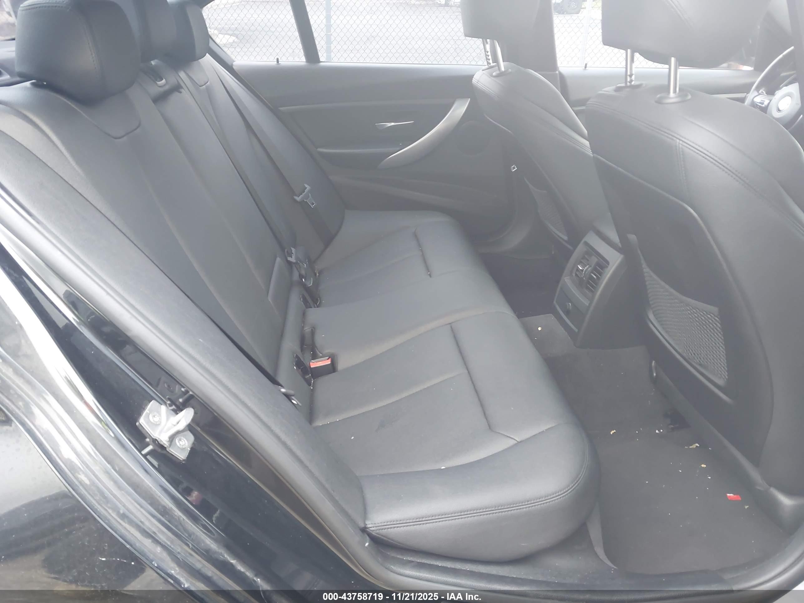 BMW 328I image 8