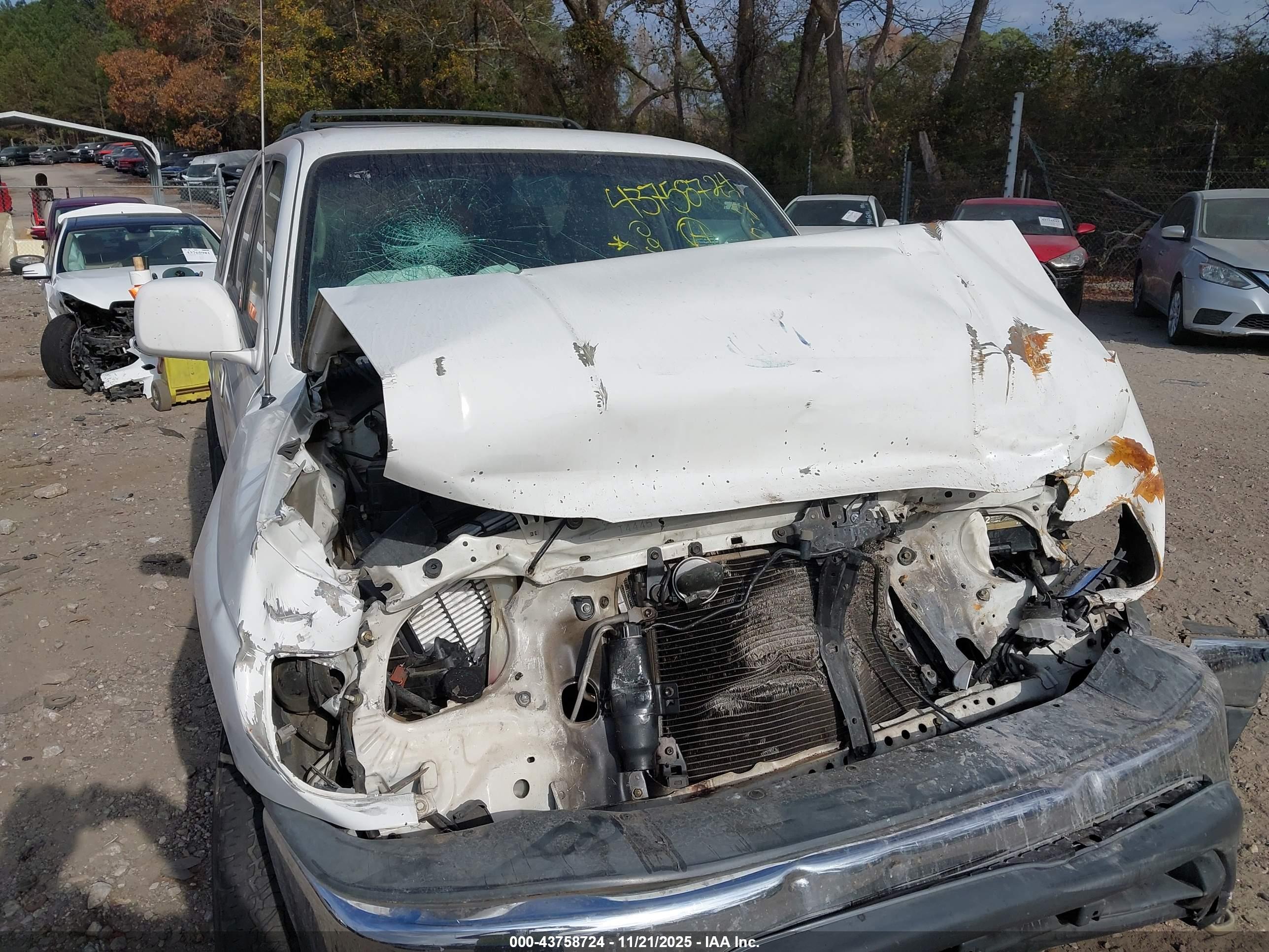 TOYOTA 4RUNNER image 6