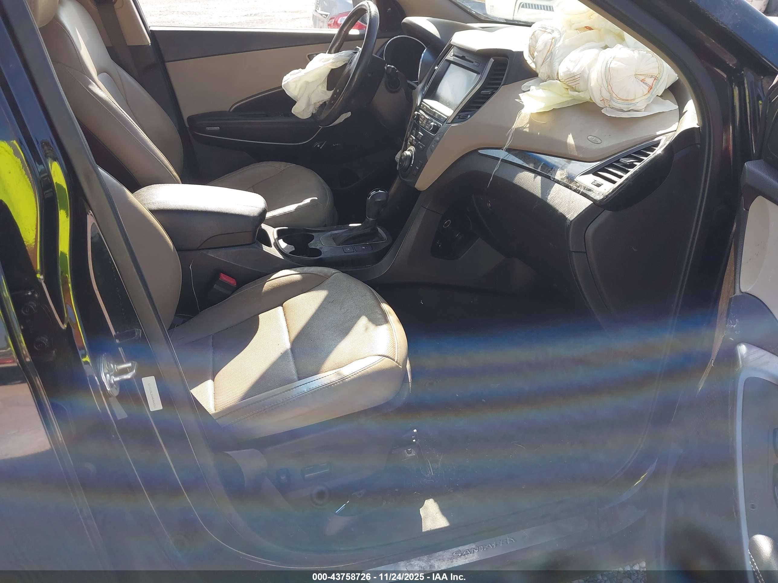 HYUNDAI SANTA image 5