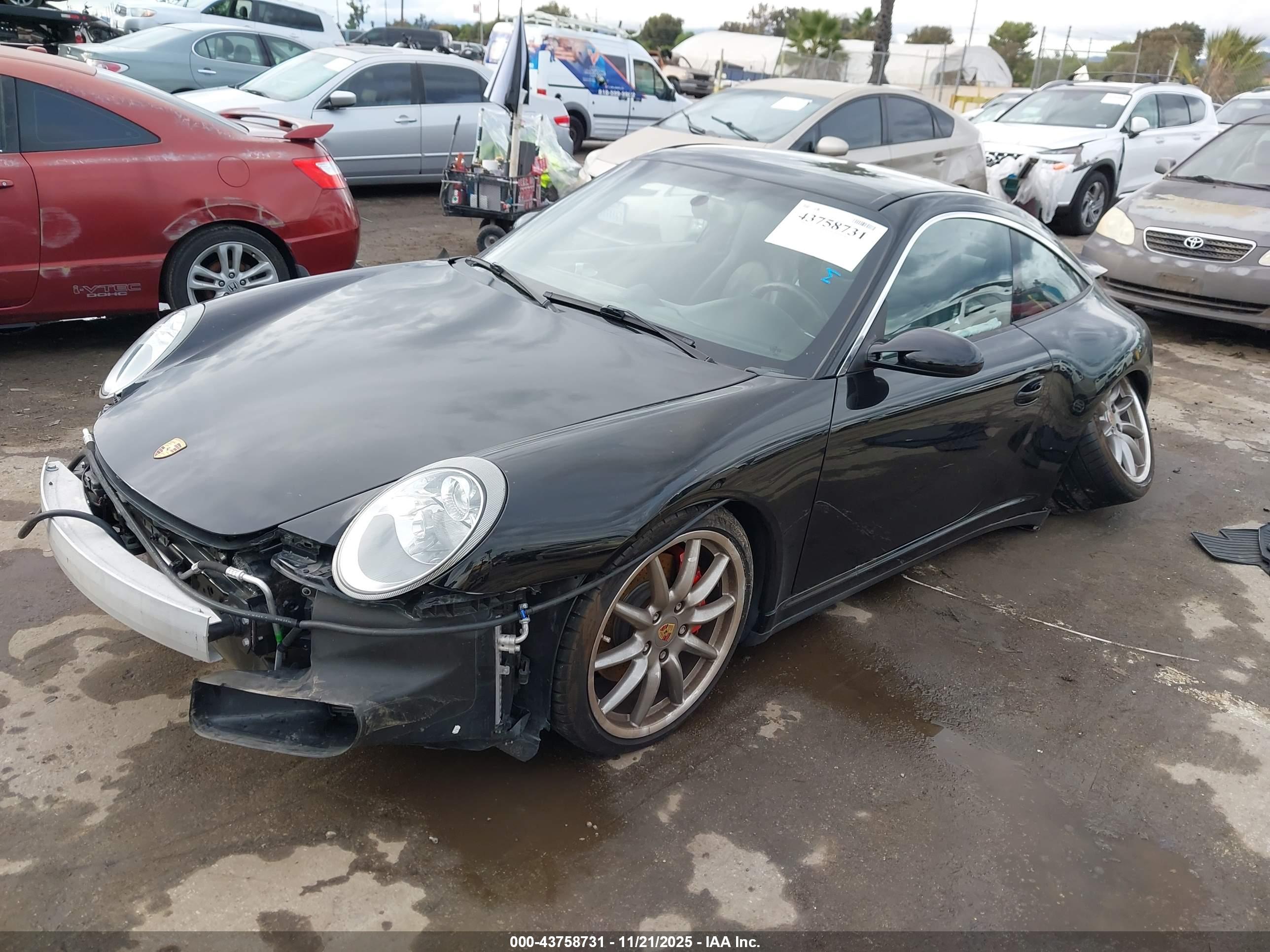 PORSCHE 911 image 2