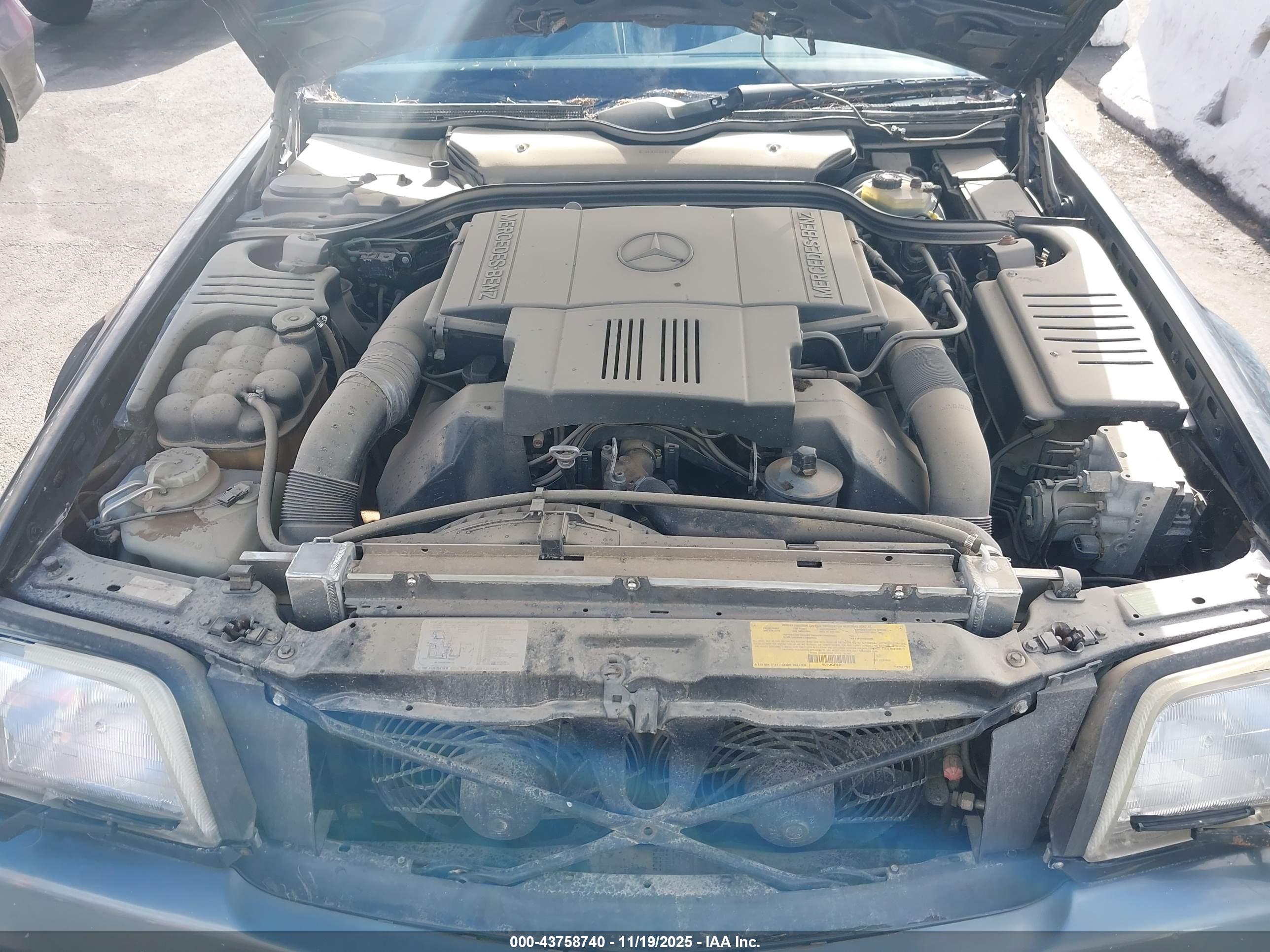 MERCEDES-BENZ SL image 10
