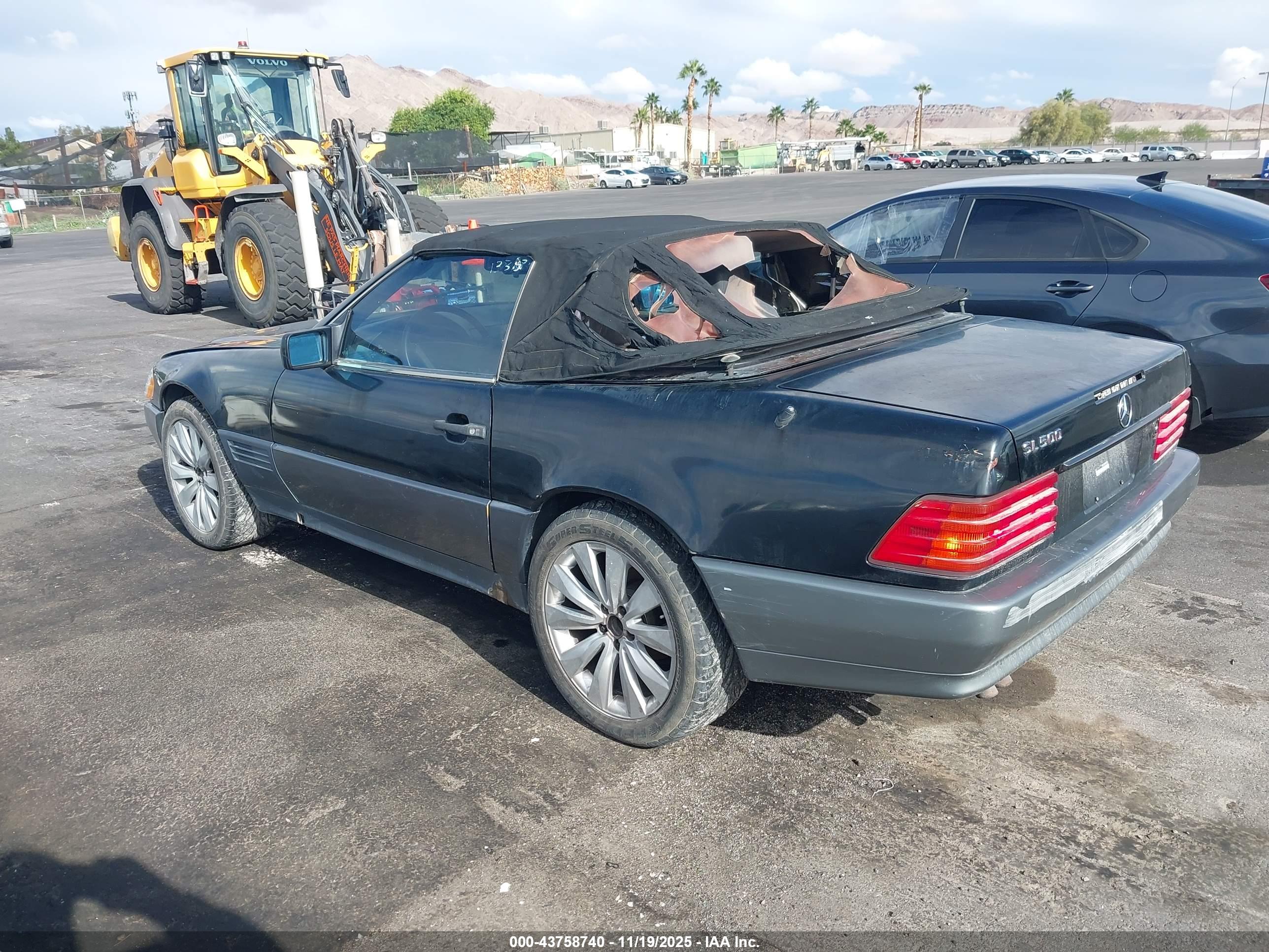 MERCEDES-BENZ SL image 3