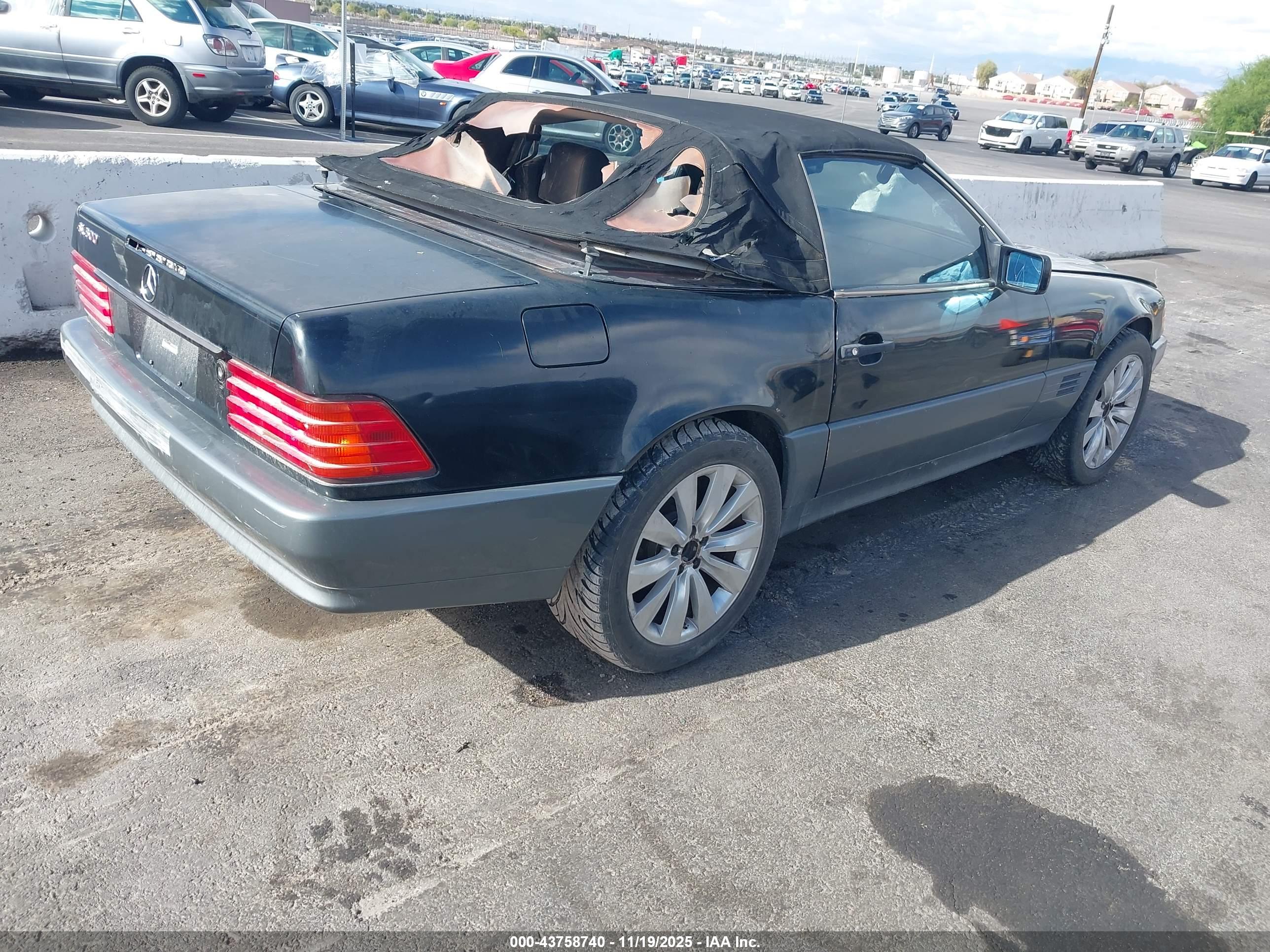 MERCEDES-BENZ SL image 4