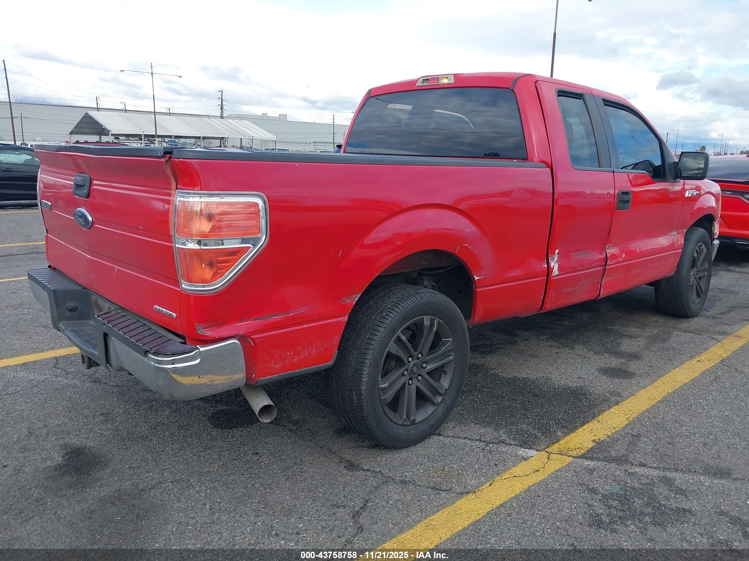 FORD F-150 image 4