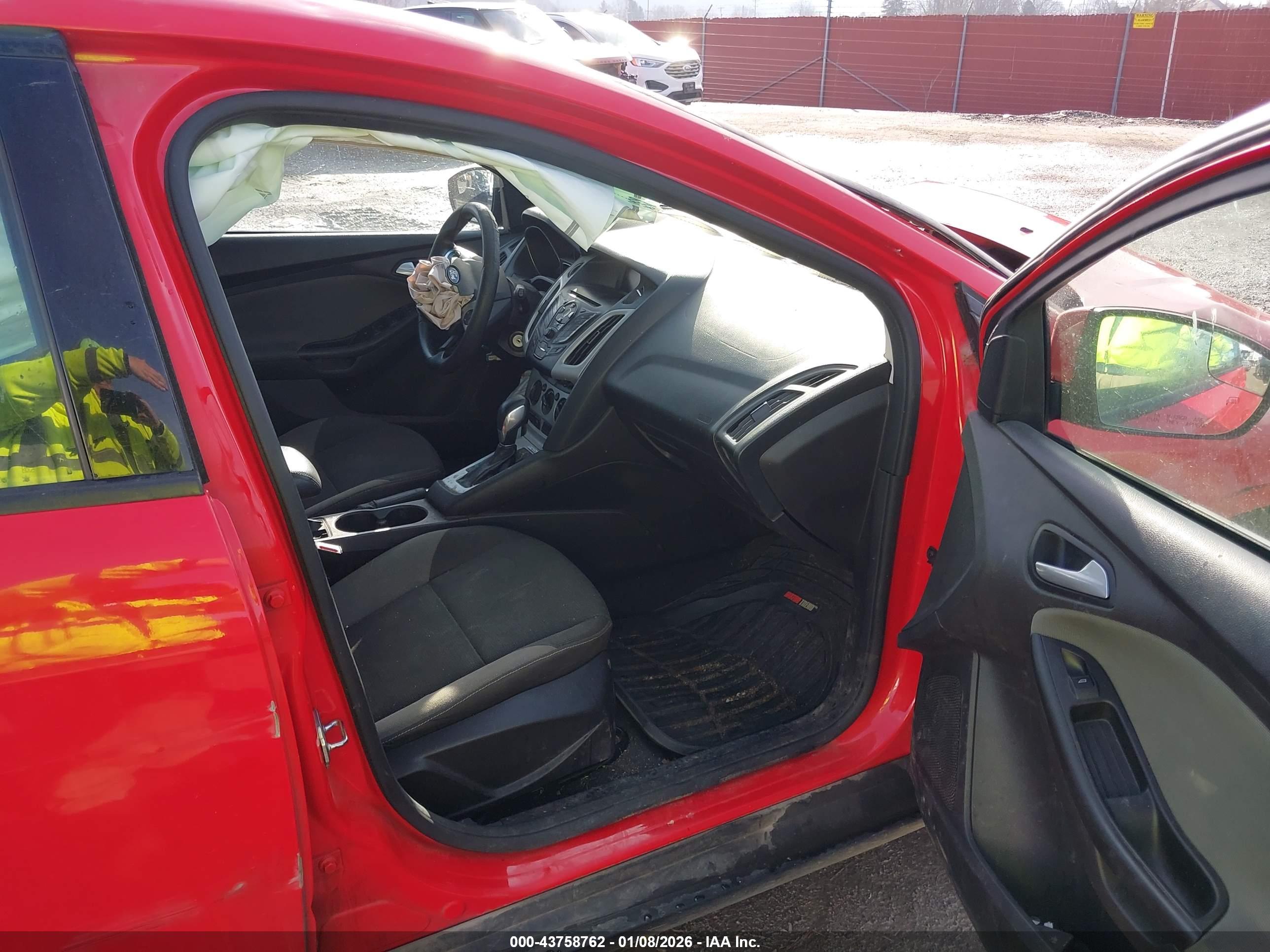 FORD FOCUS image 5