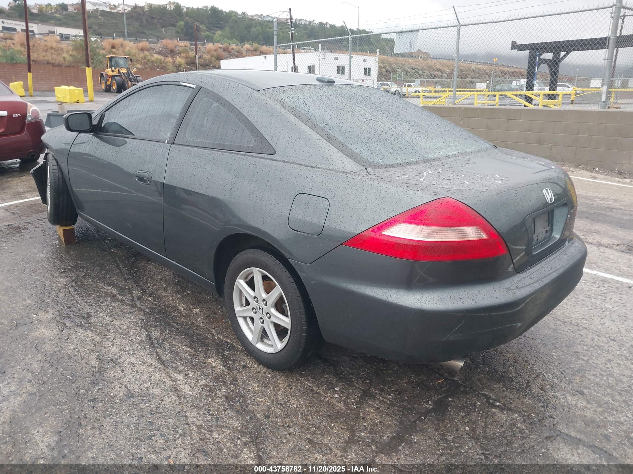 HONDA ACCORD image 3