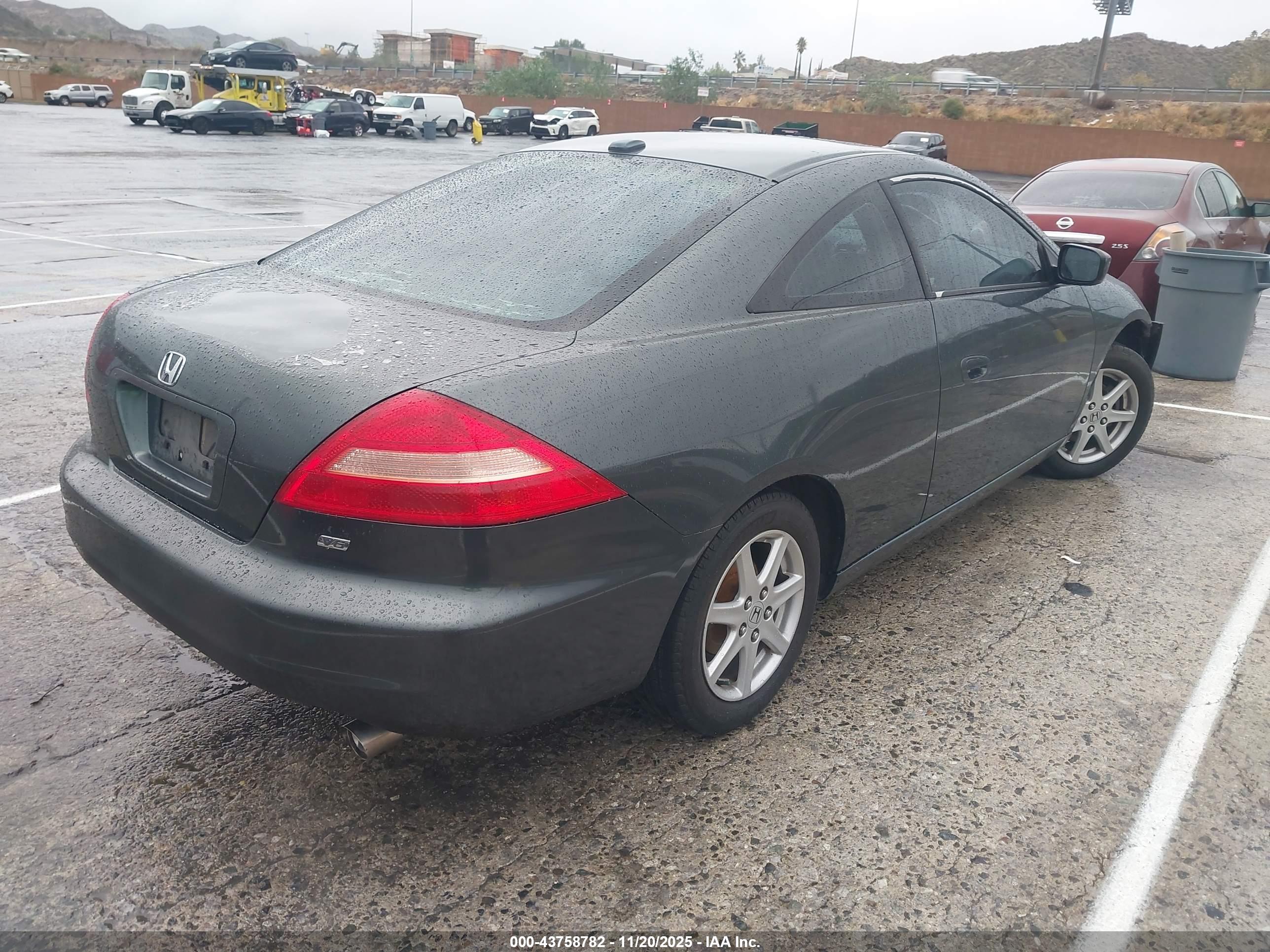 HONDA ACCORD image 4