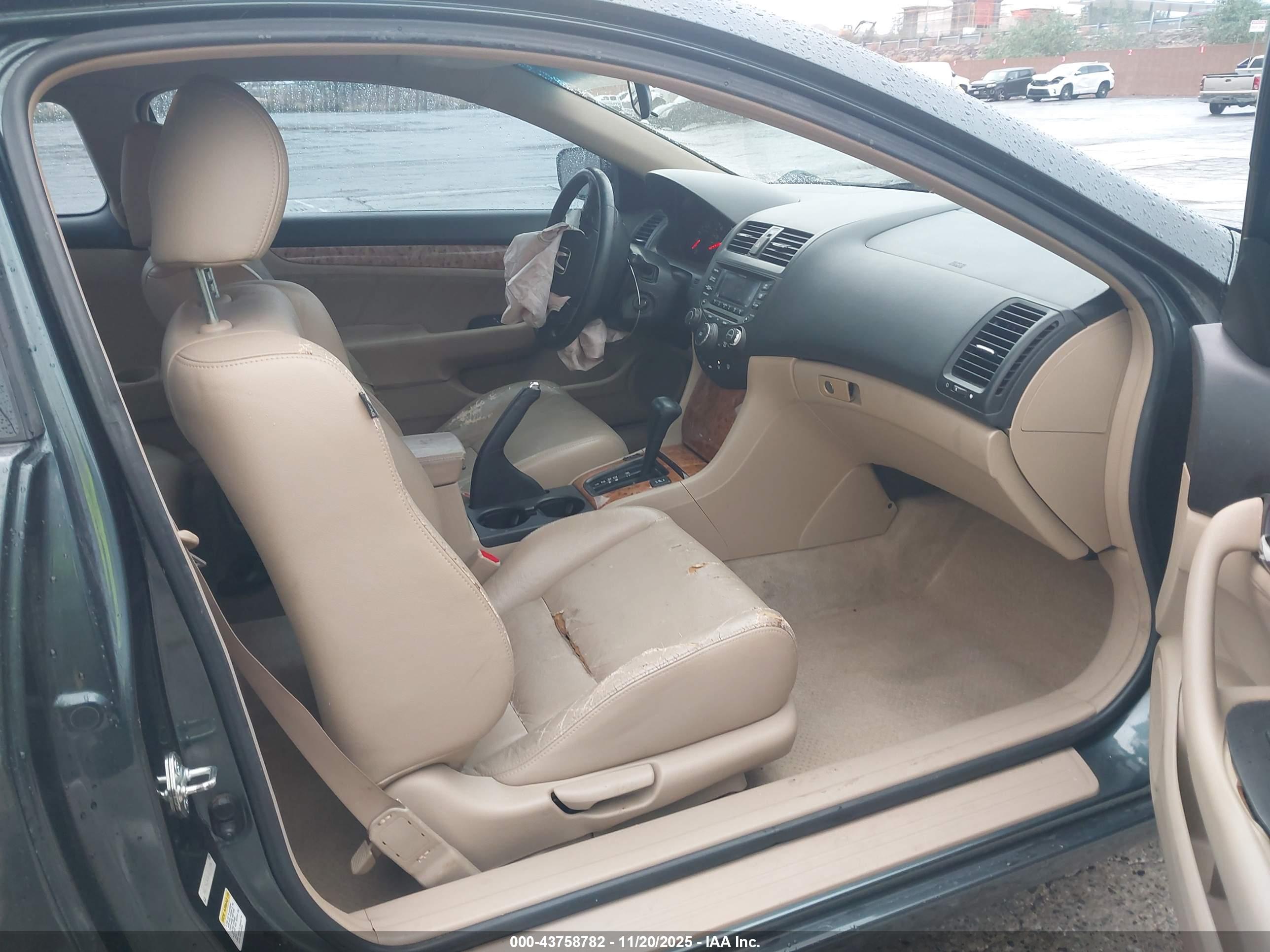 HONDA ACCORD image 5