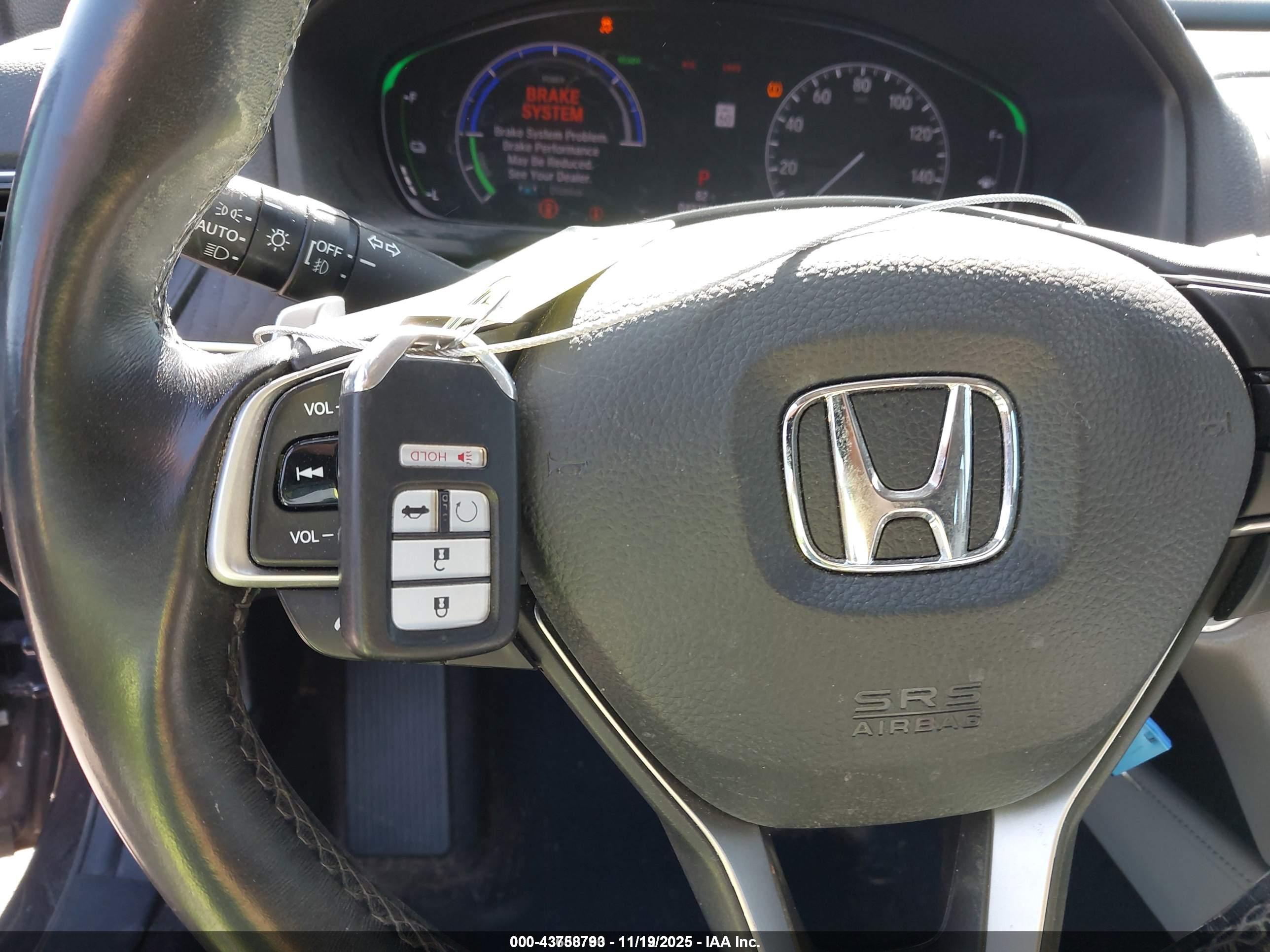 HONDA ACCORD image 11