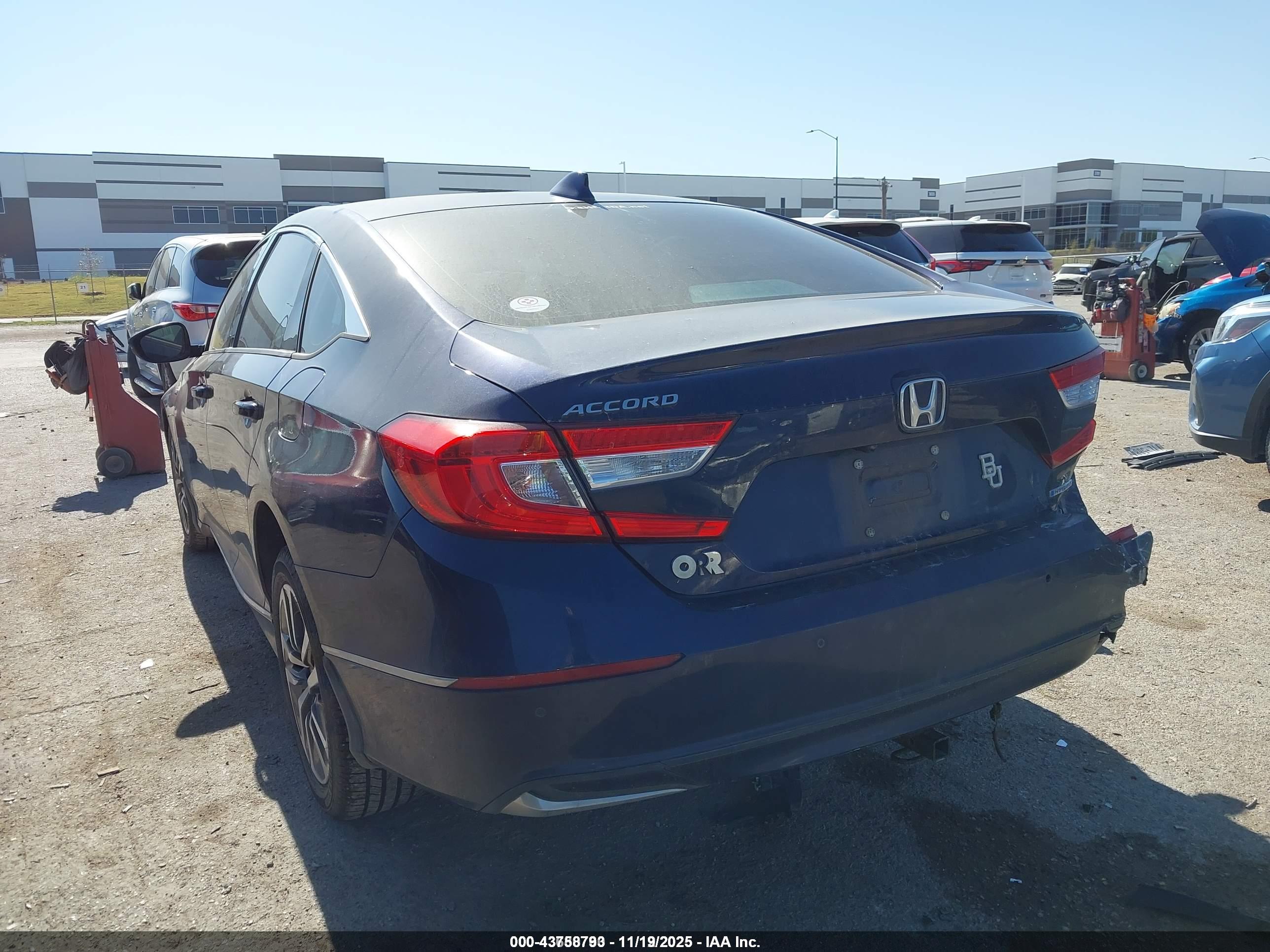 HONDA ACCORD image 3
