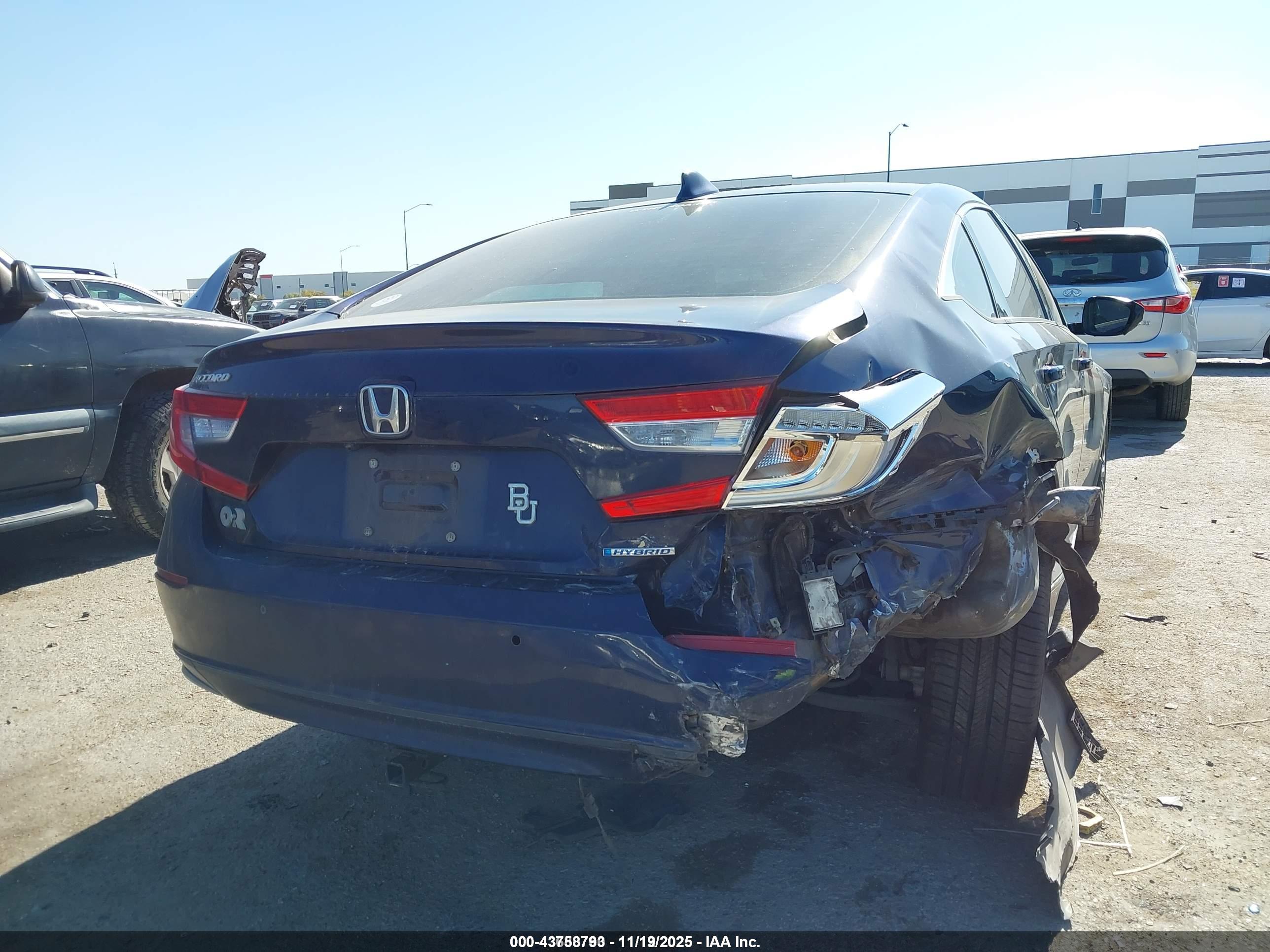 HONDA ACCORD image 6