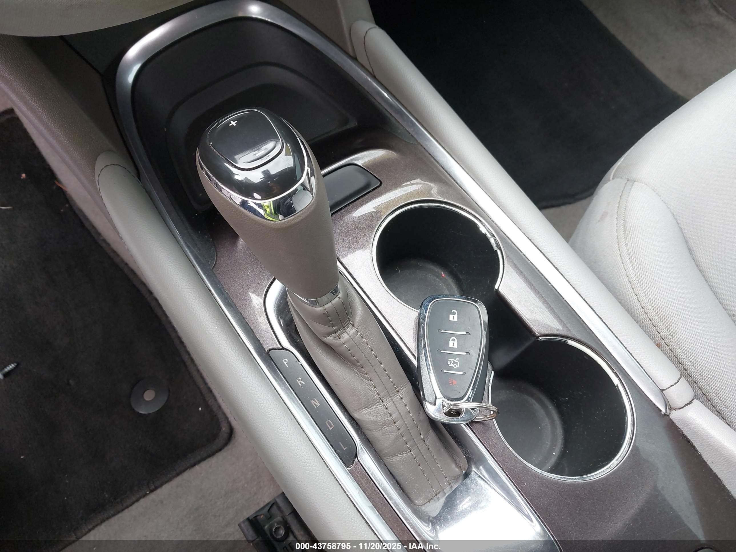 CHEVROLET MALIBU image 11