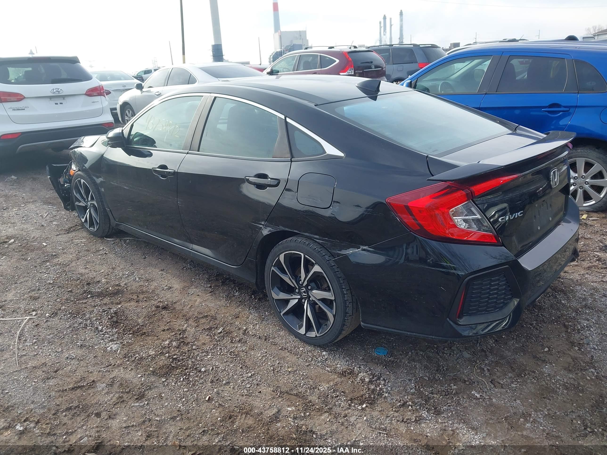 HONDA CIVIC image 3