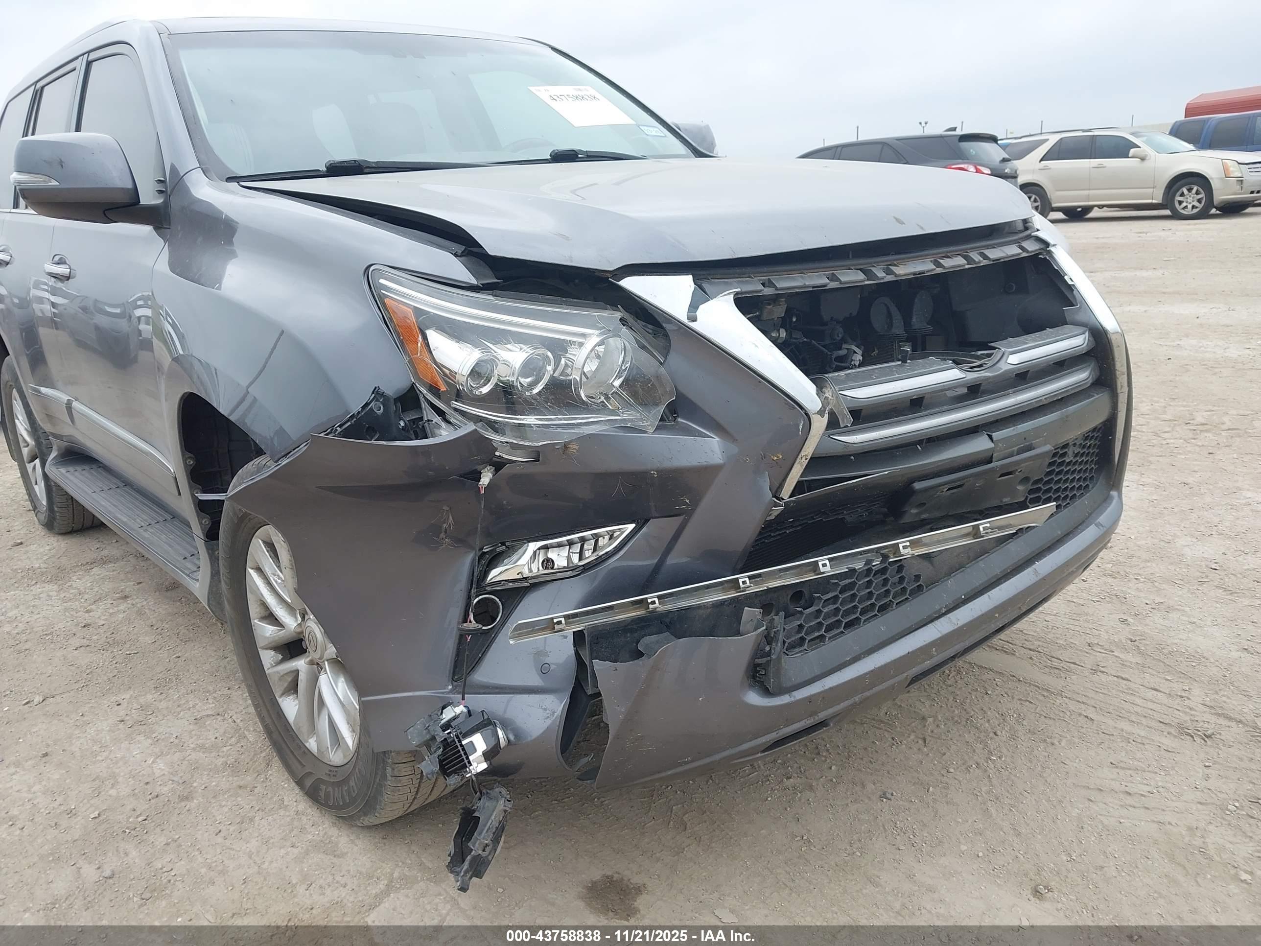 LEXUS GX image 6