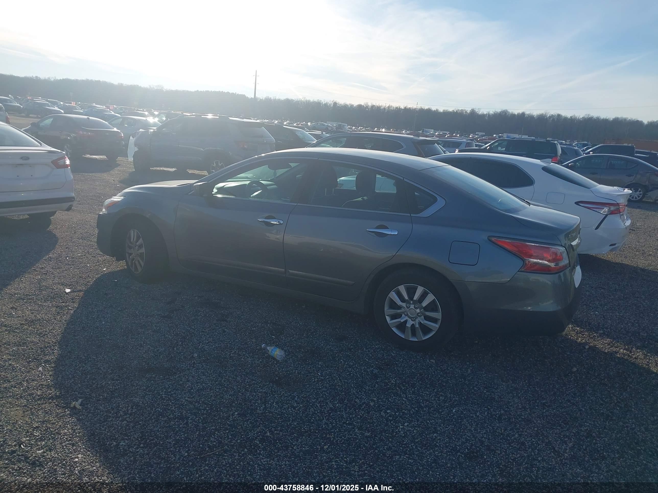 NISSAN ALTIMA image 3