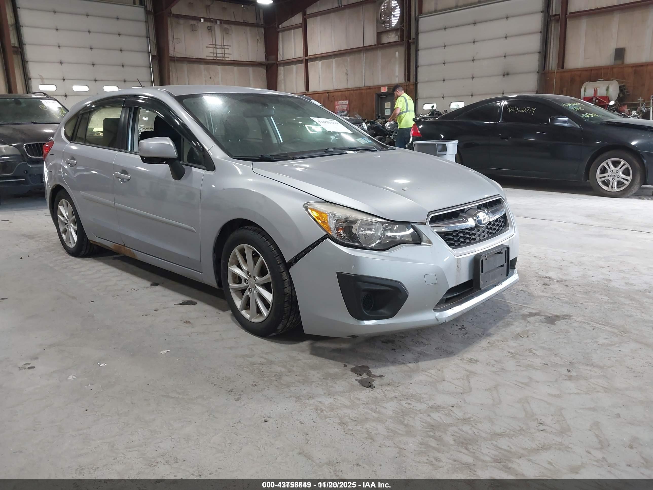 SUBARU IMPREZA image 6