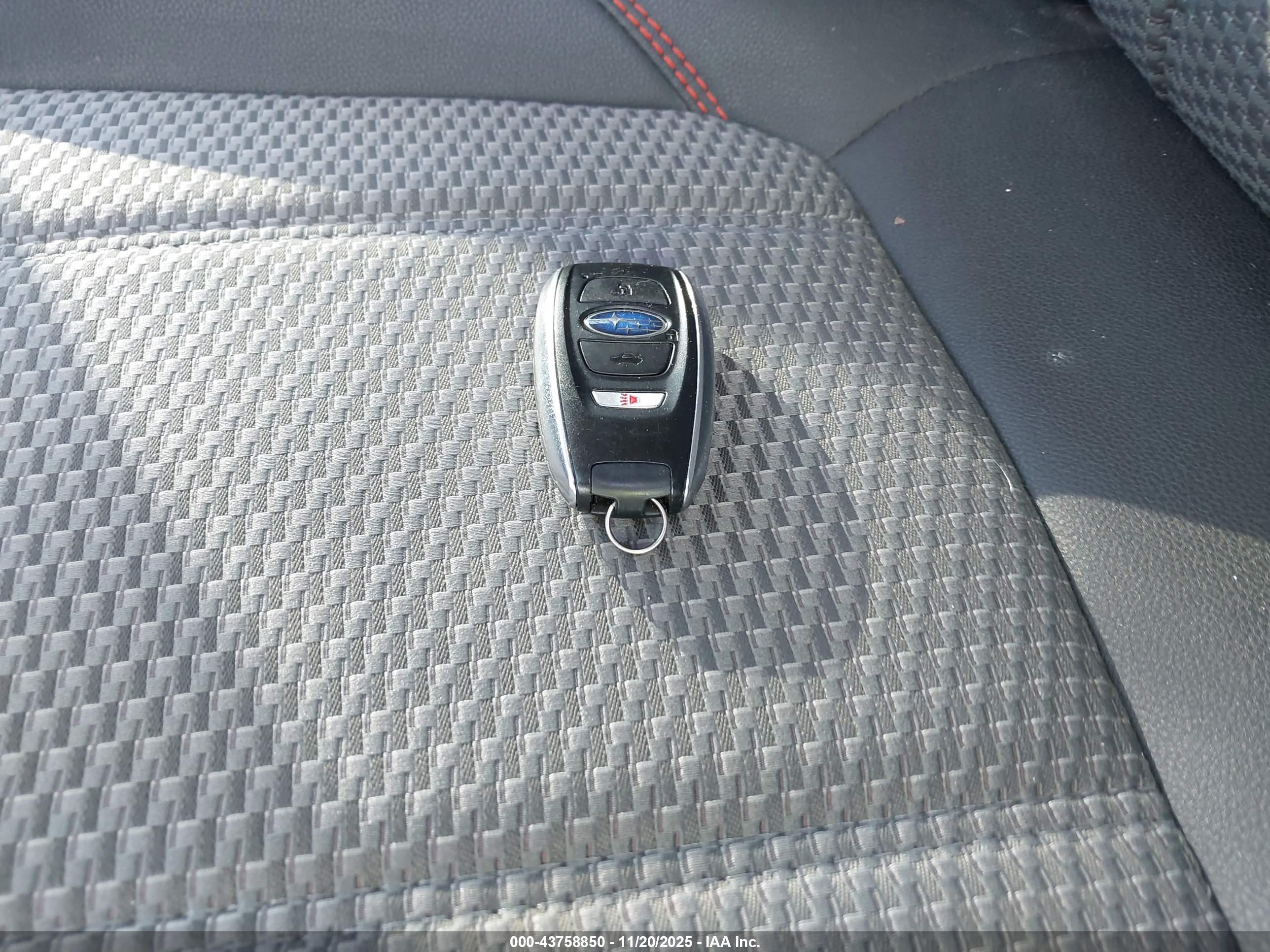 SUBARU FORESTER image 11