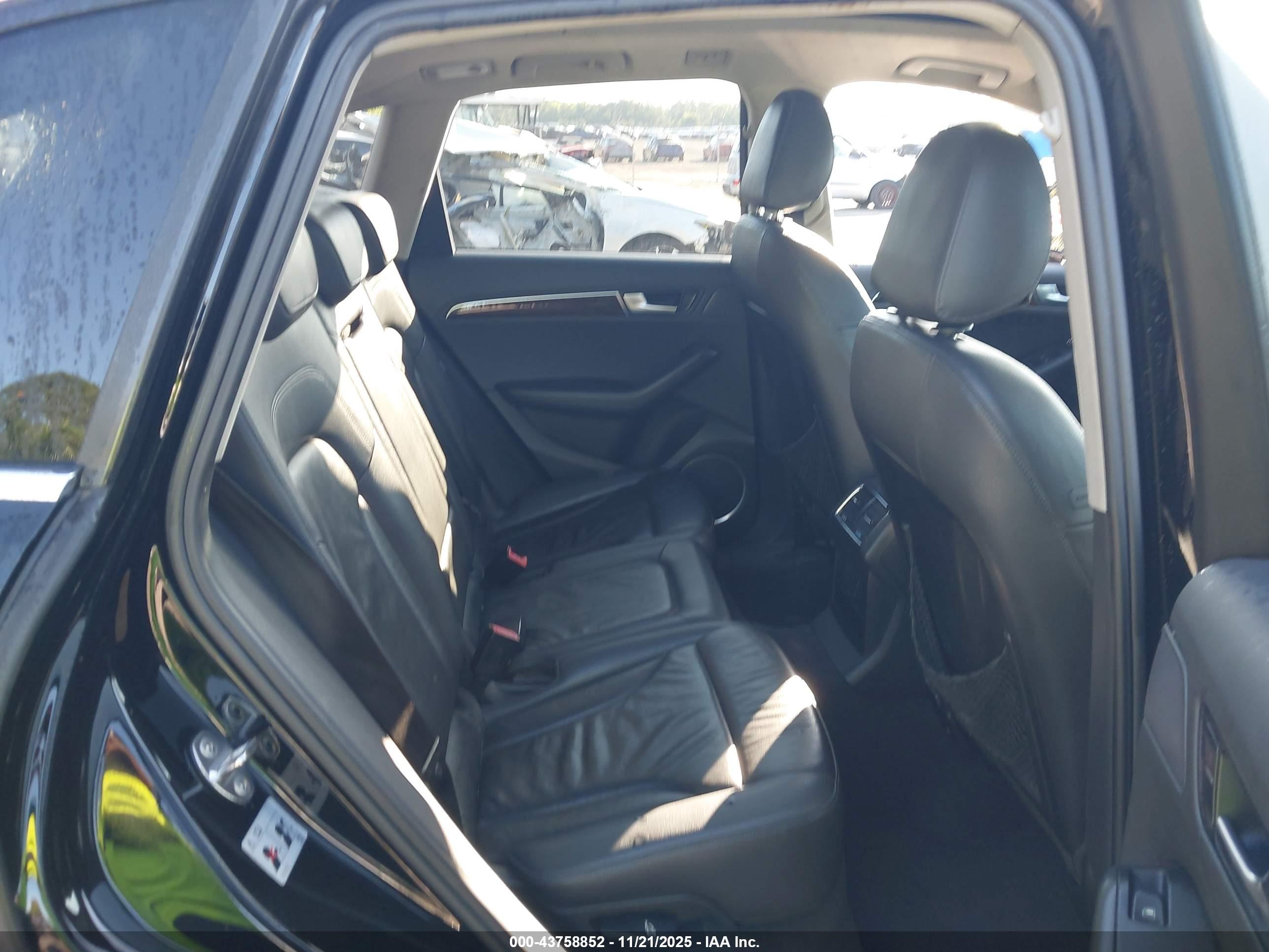 AUDI Q5 image 8