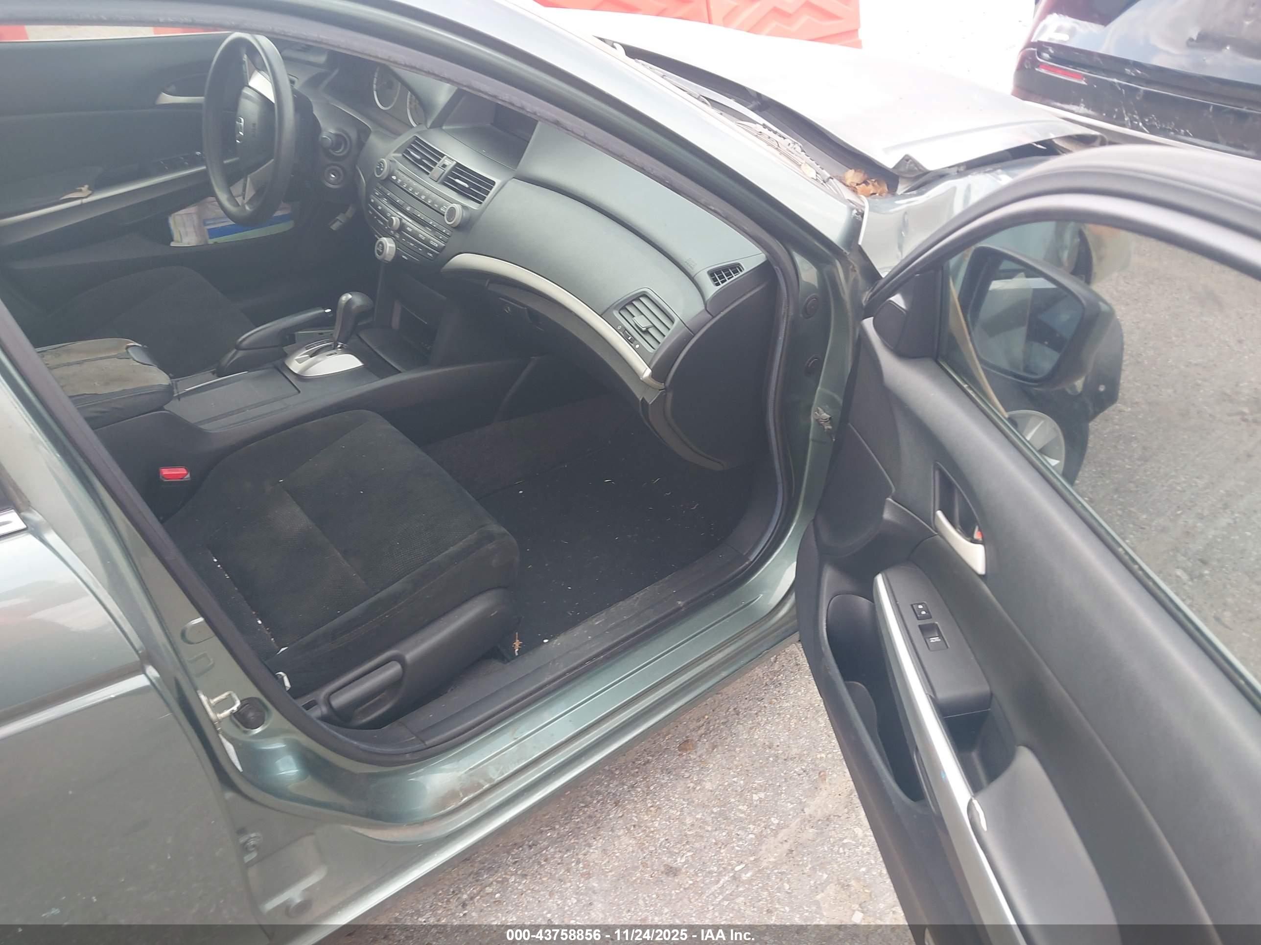 HONDA ACCORD image 5