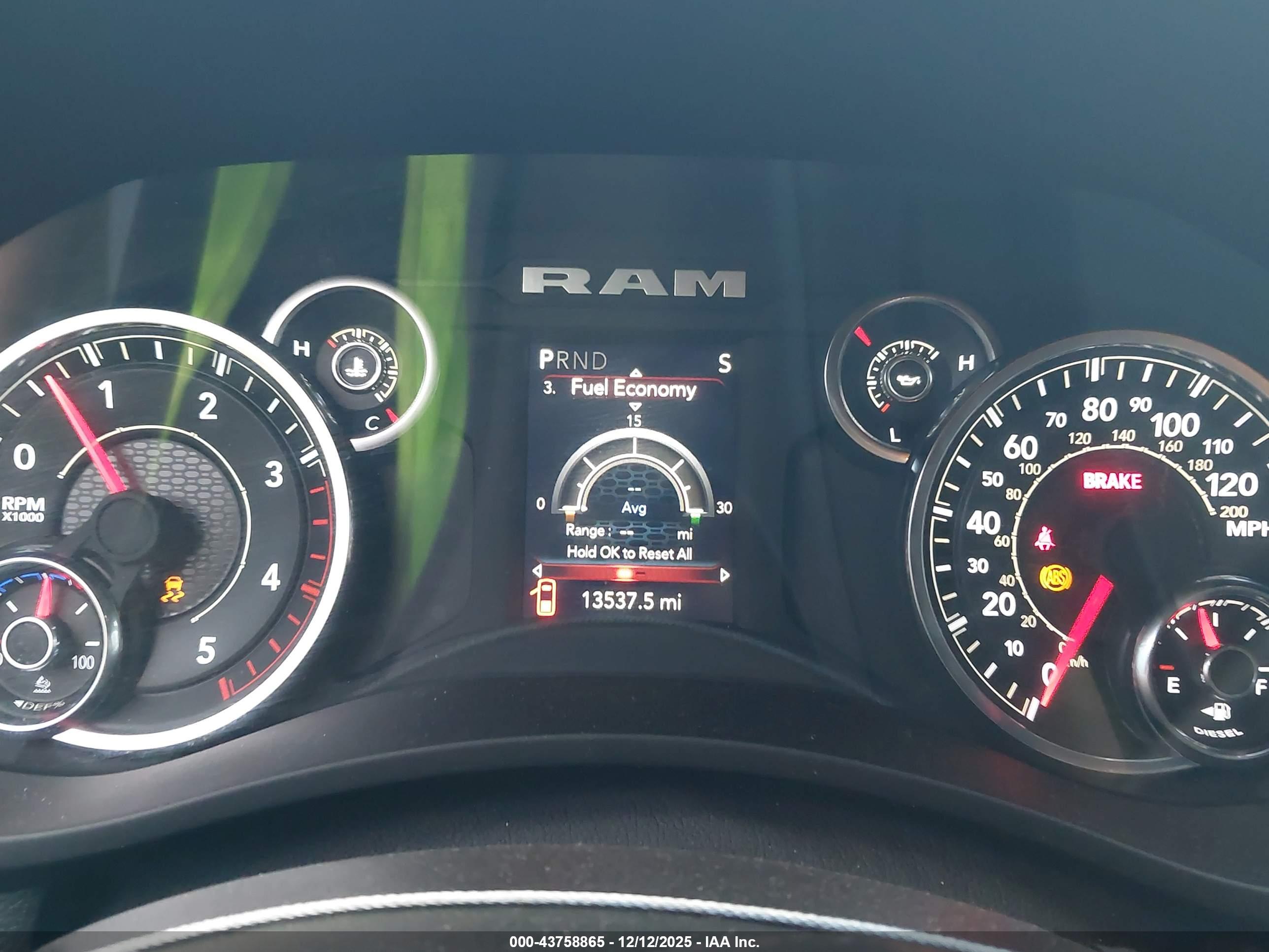 RAM 2500 image 7