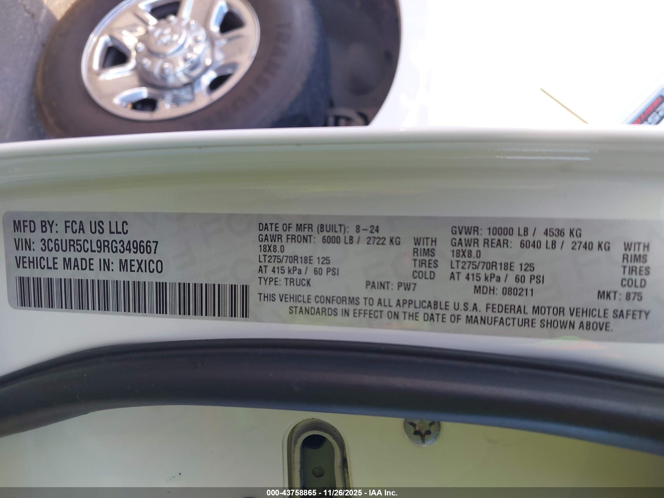 RAM 2500 image 9
