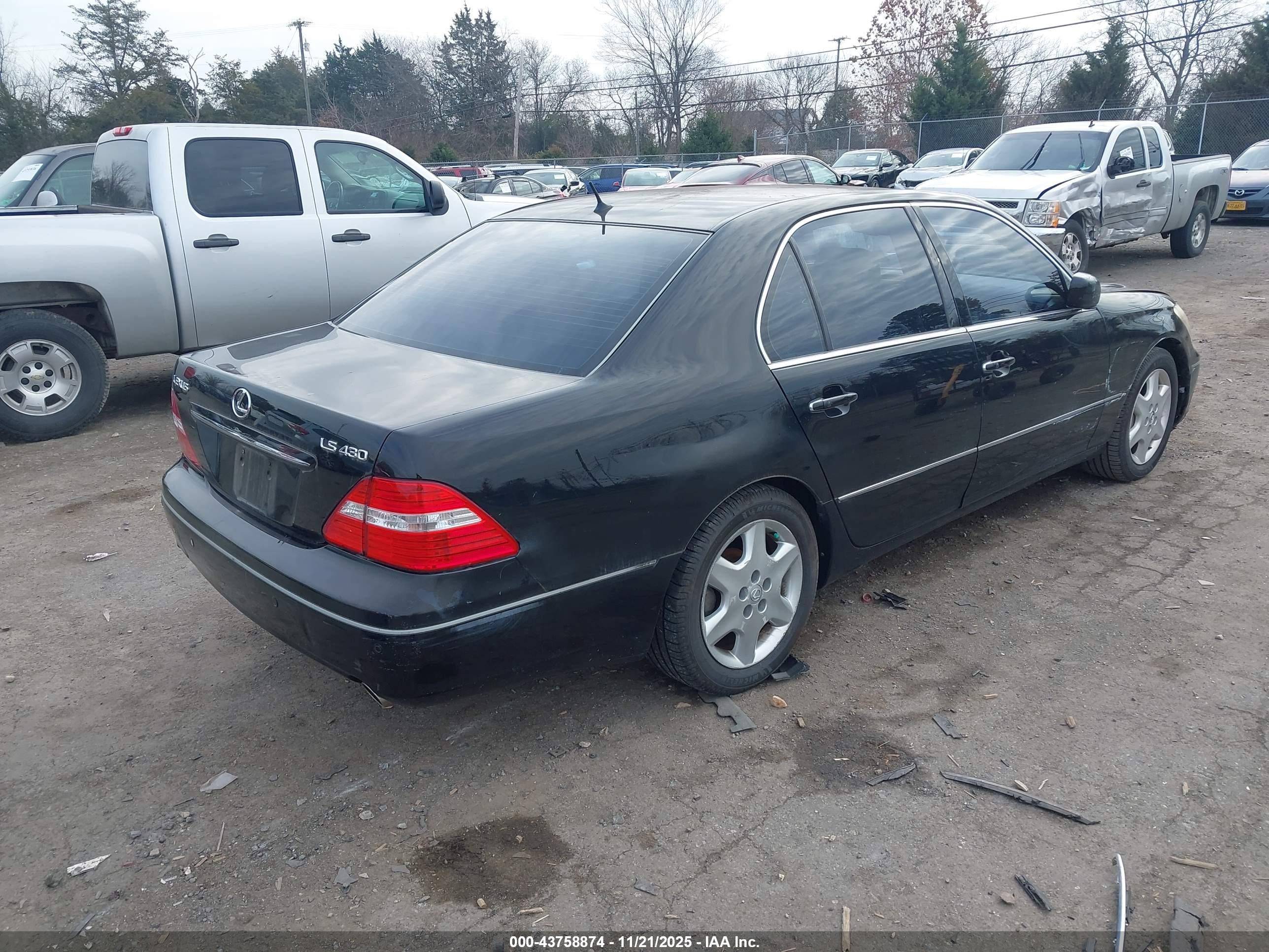 LEXUS LS image 4