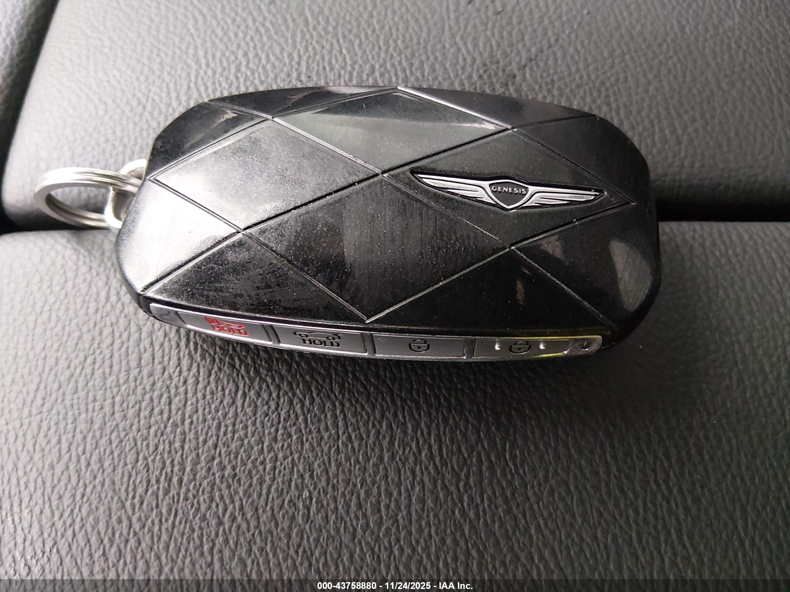 GENESIS GV80 image 11