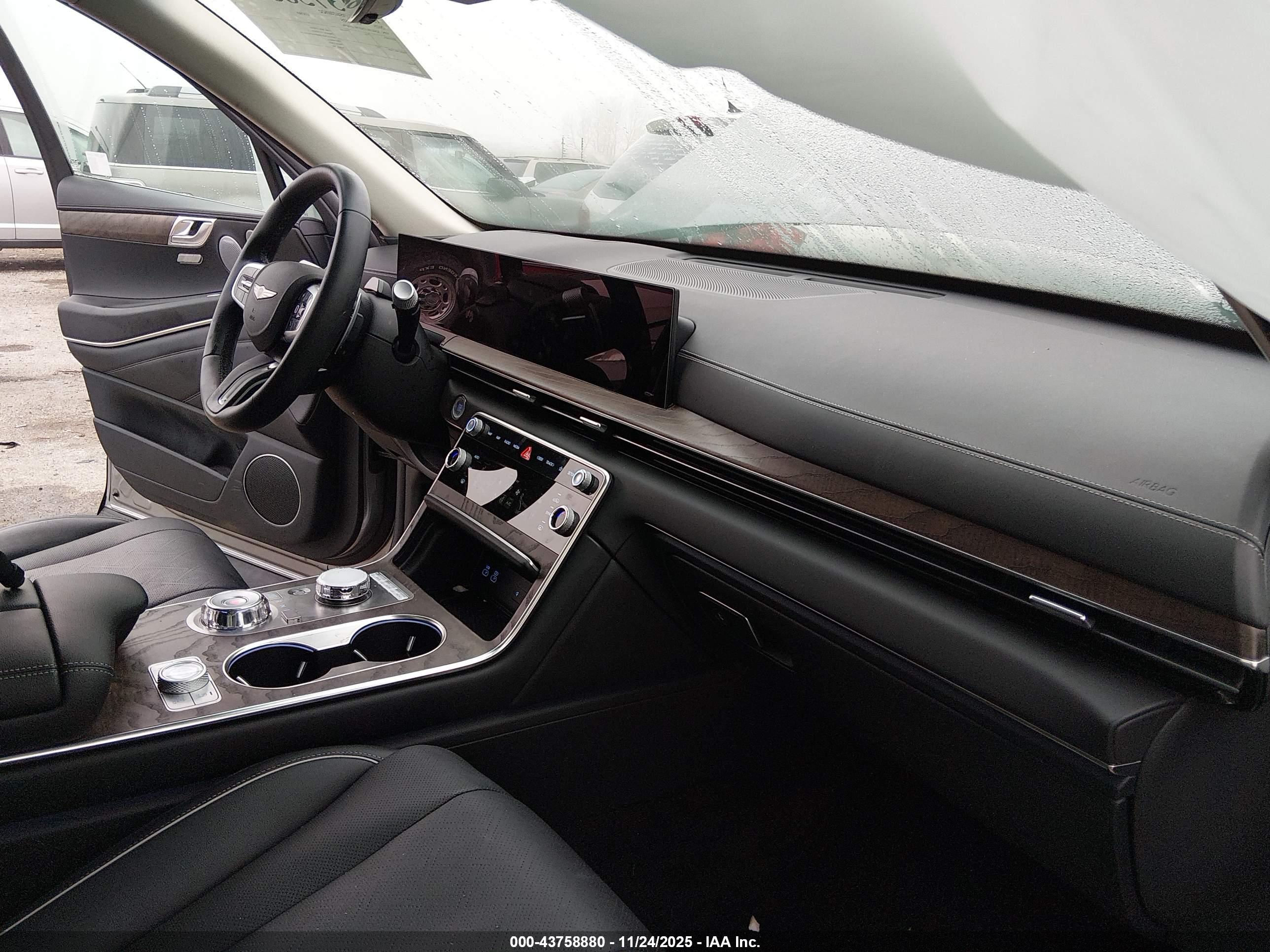 GENESIS GV80 image 5