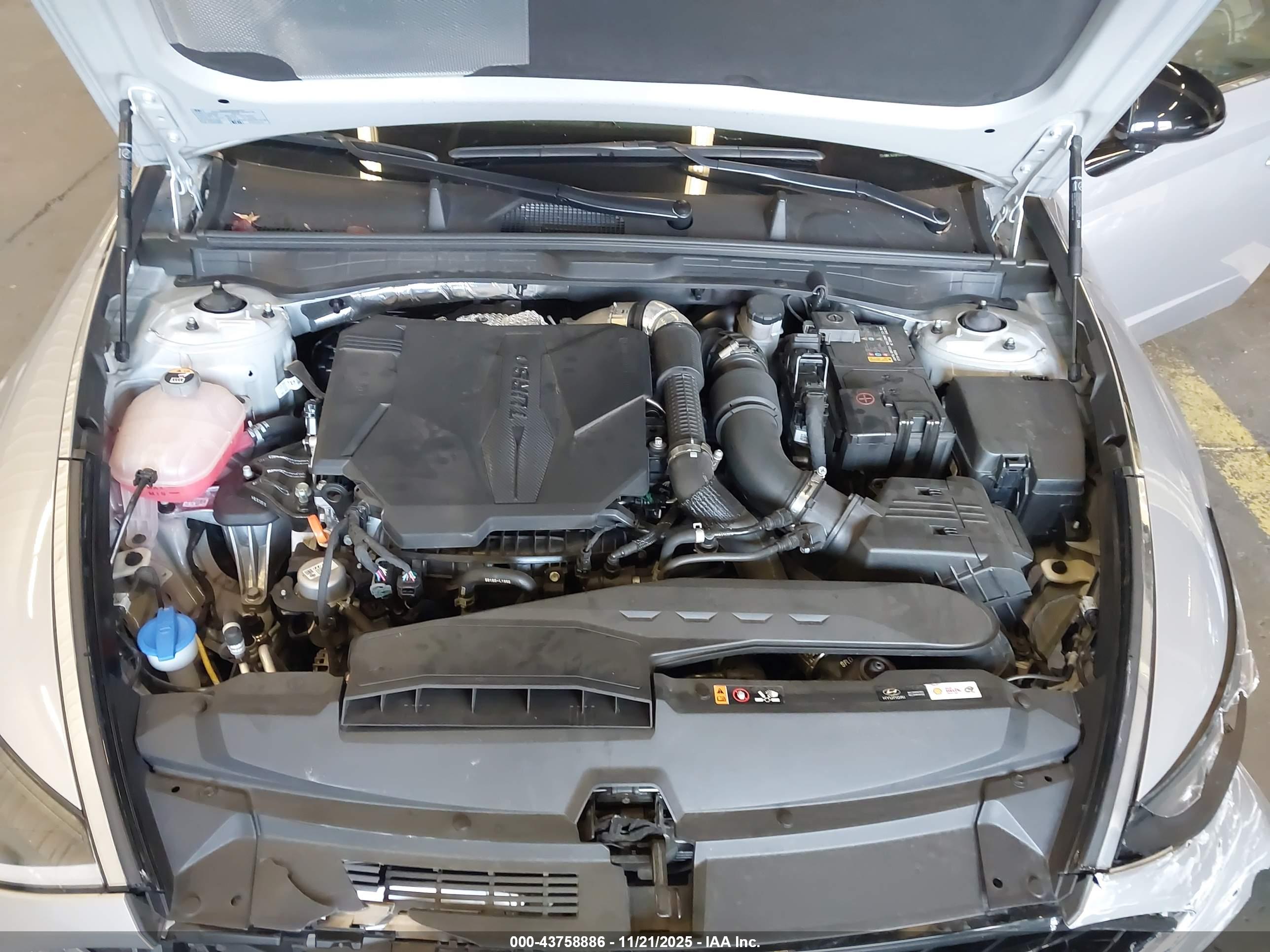 HYUNDAI SONATA image 10