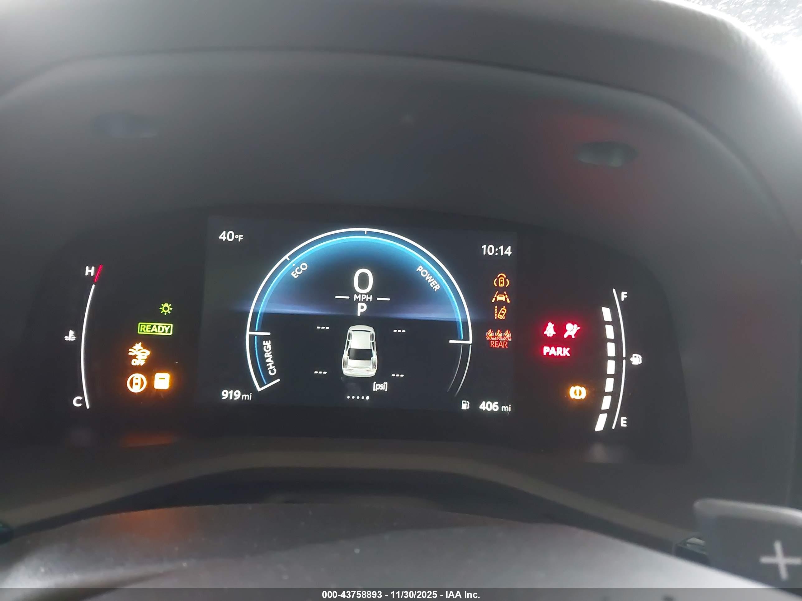 TOYOTA CAMRY image 7
