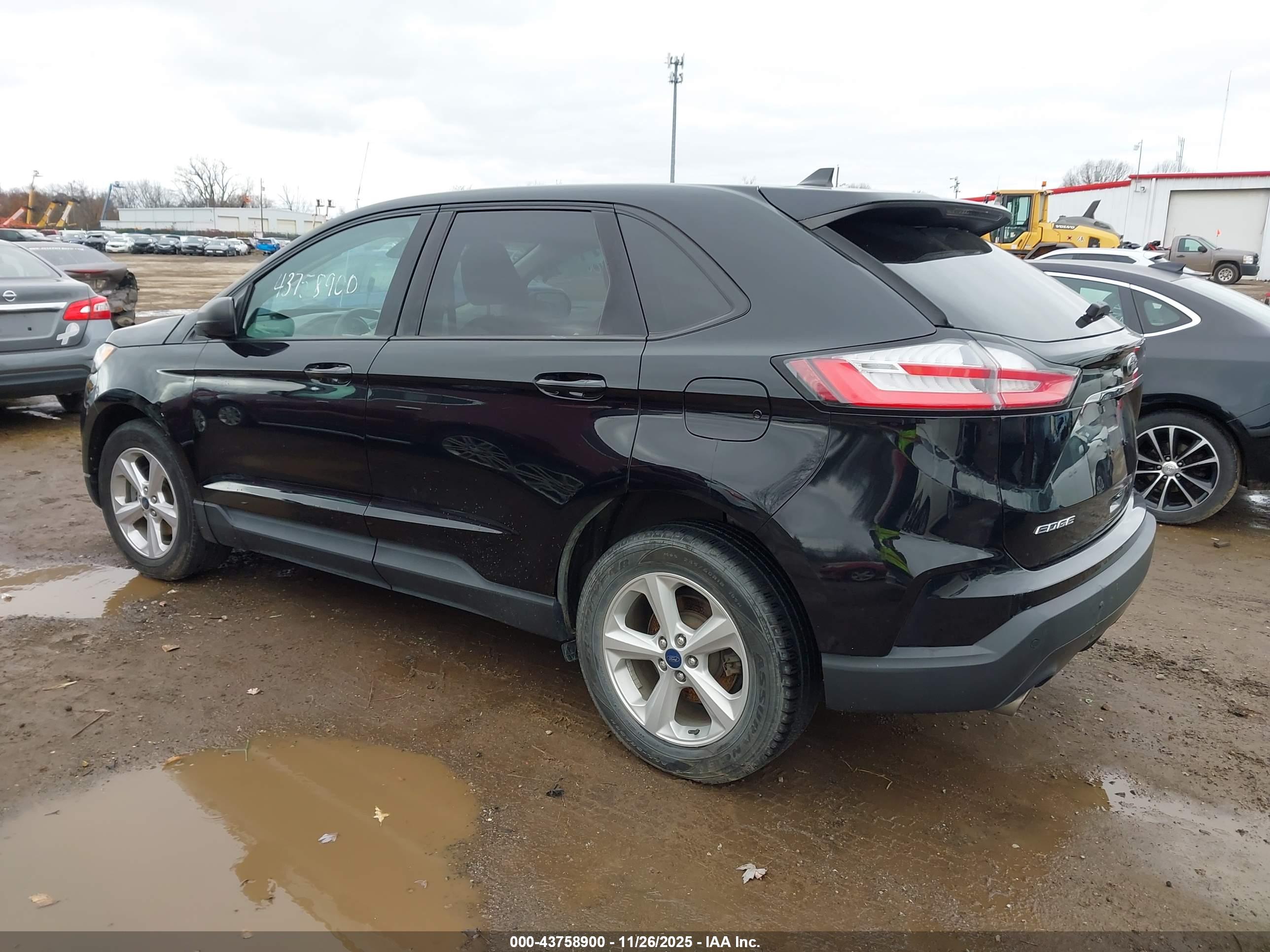 FORD EDGE image 3