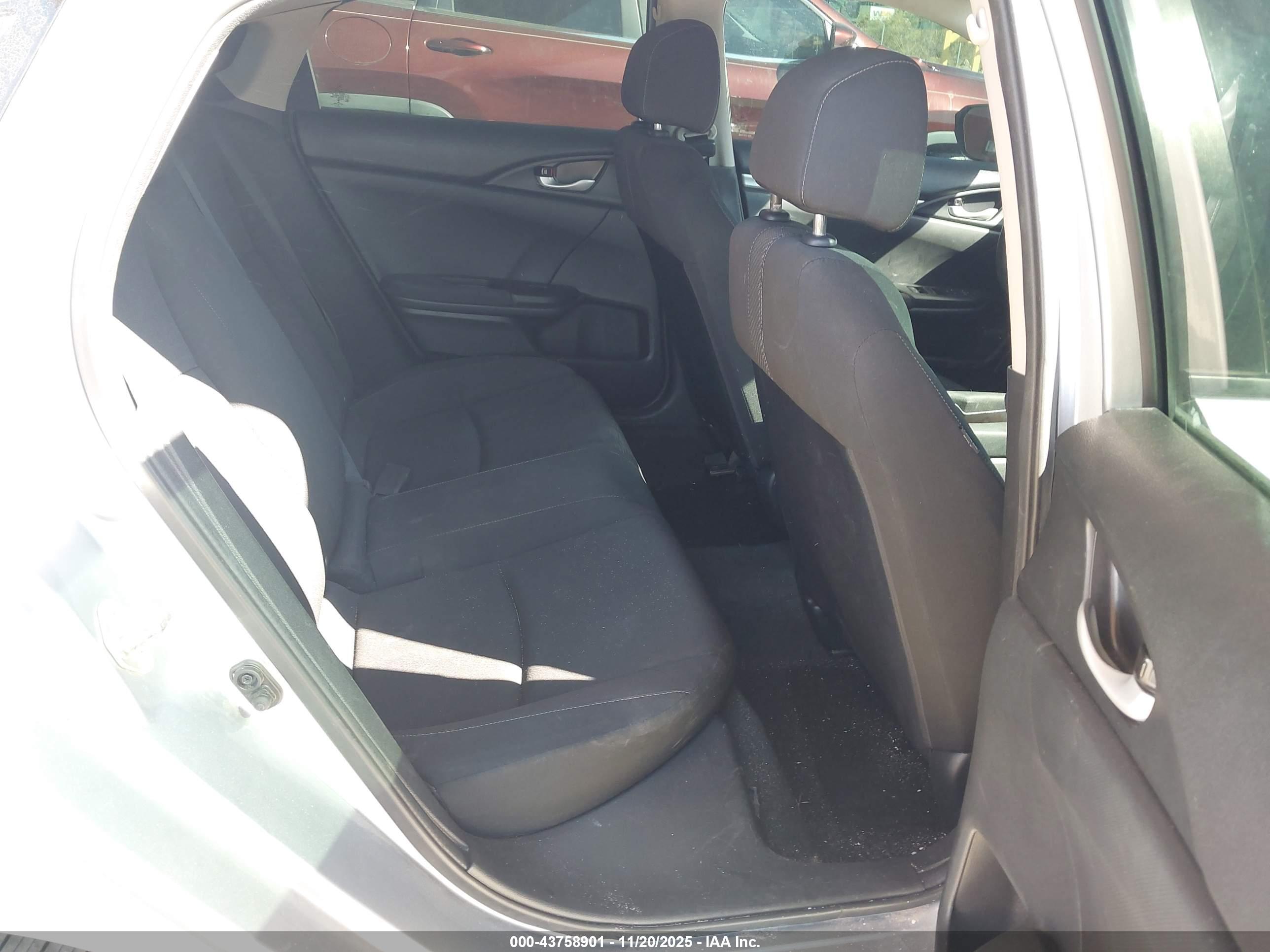 HONDA CIVIC image 8