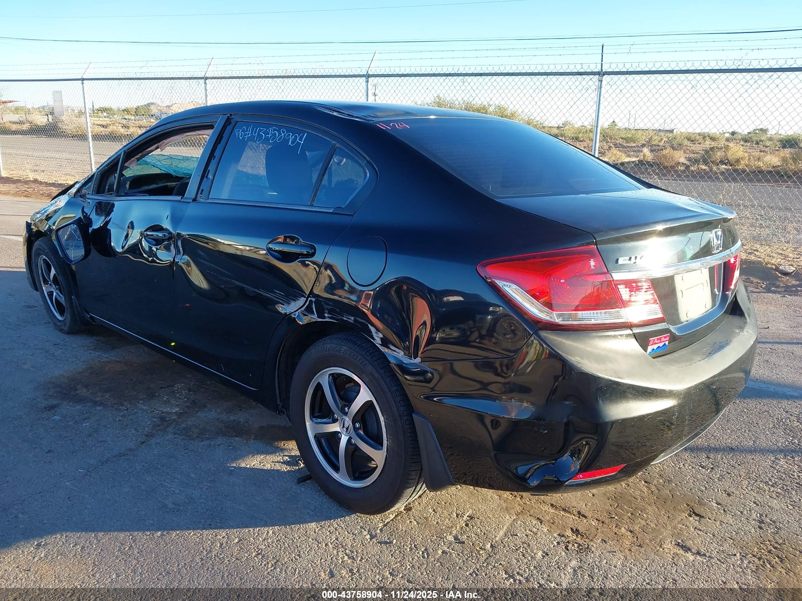 HONDA CIVIC image 3