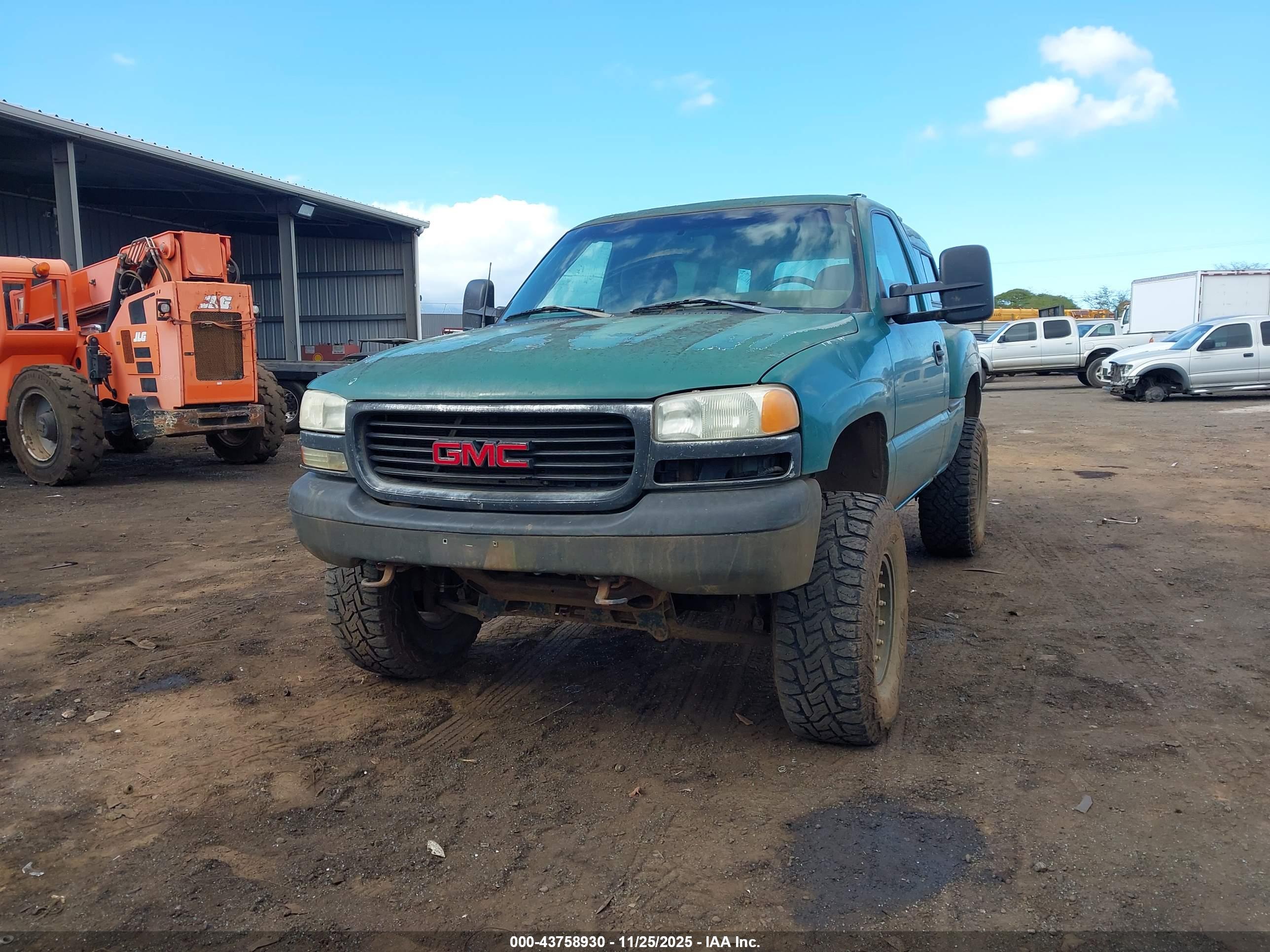 GMC SIERRA image 6
